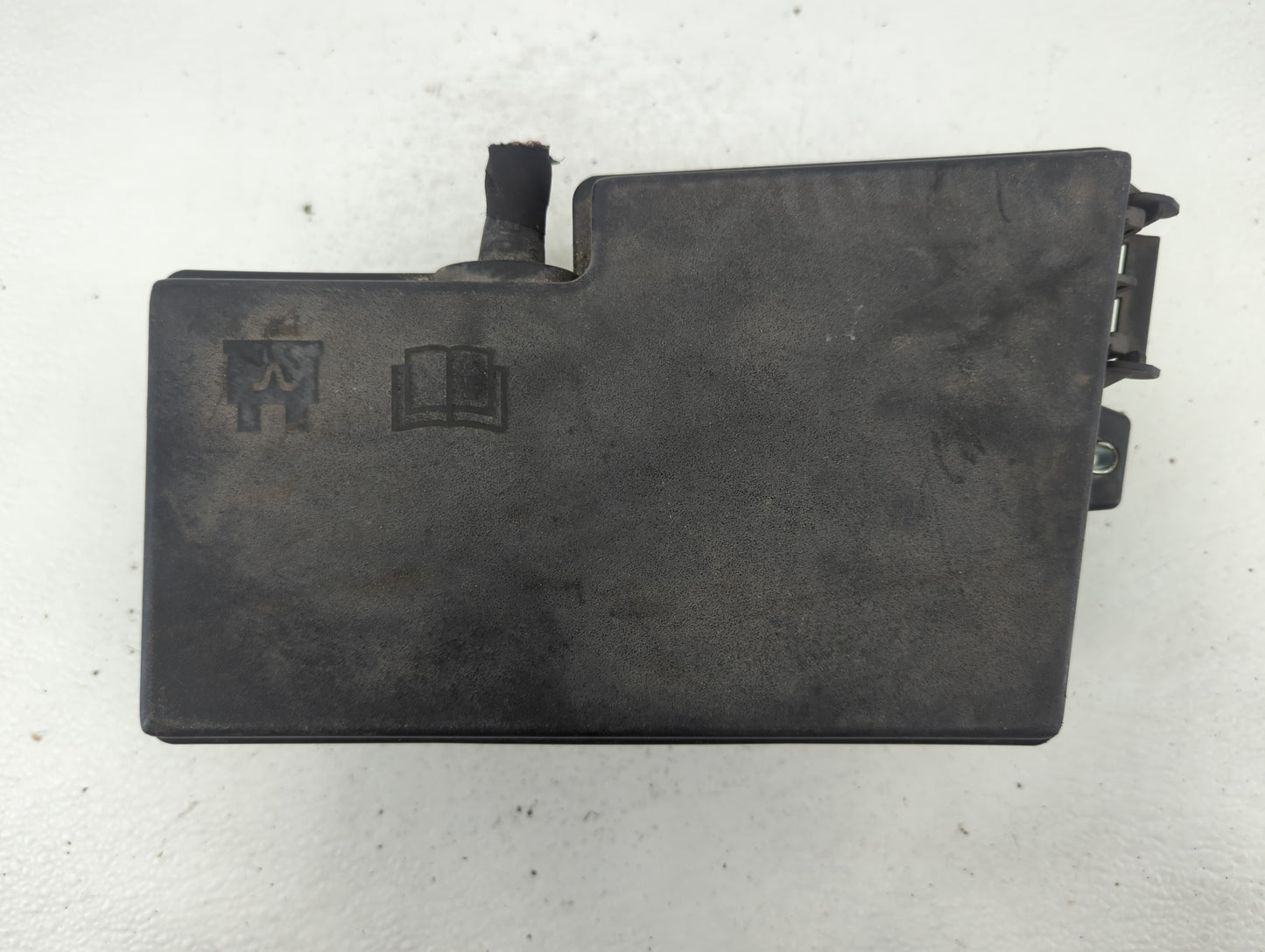 2012-2014 Ford Focus Fusebox Fuse Box Panel Relay Module P/N:AV6T-14A067-AC Fits Fits 2012 2013 2014 OEM Used Auto Parts - O