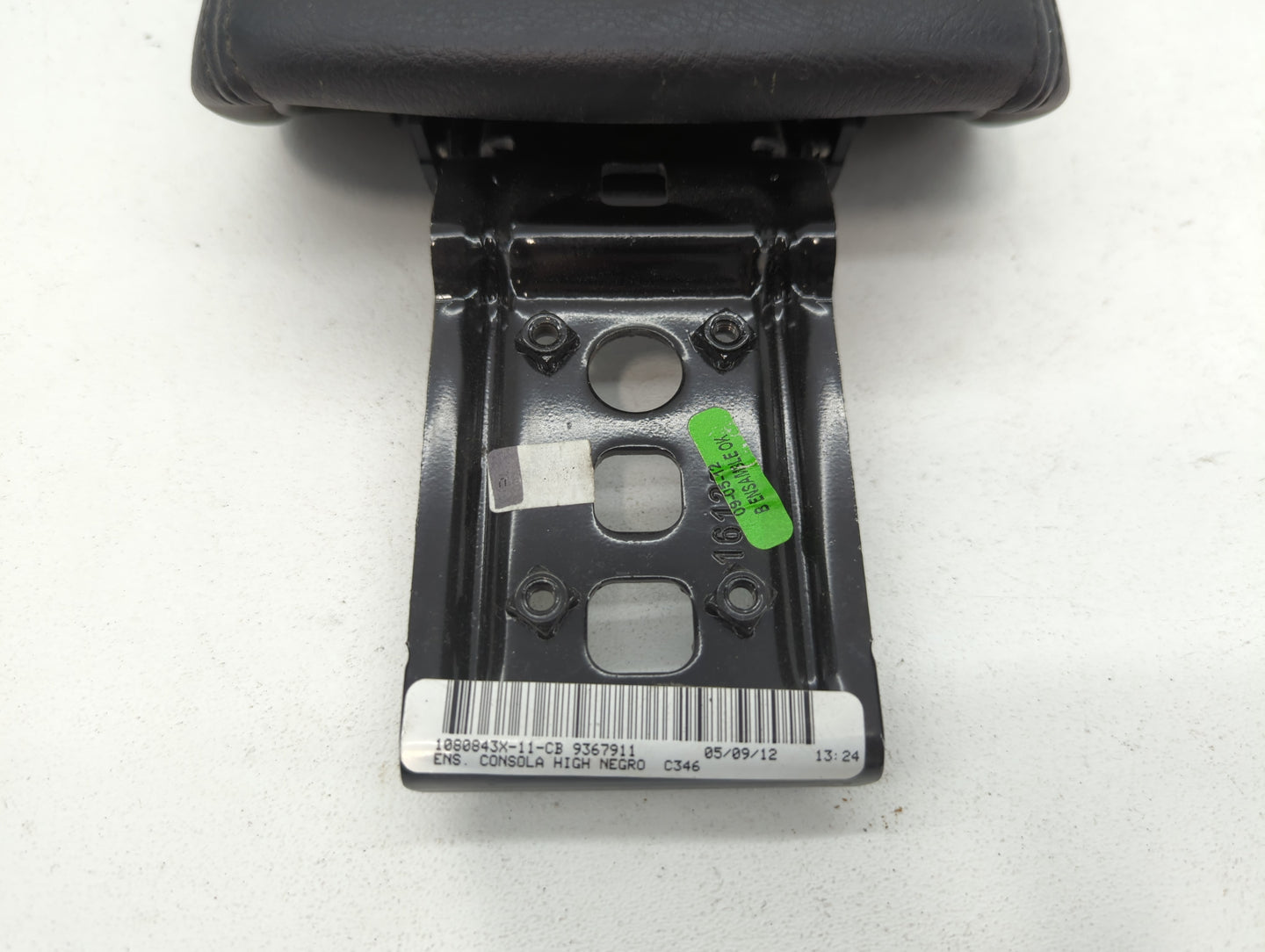 2012-2012 Ford Focus Center Console Armrest Cover Lid - Oemusedautoparts1.com
