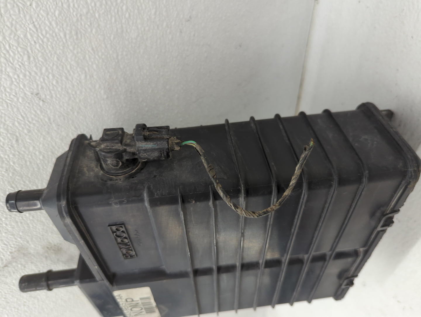 2012 Ford Focus Fuel Vapor Charcoal Canister - Oemusedautoparts1.com