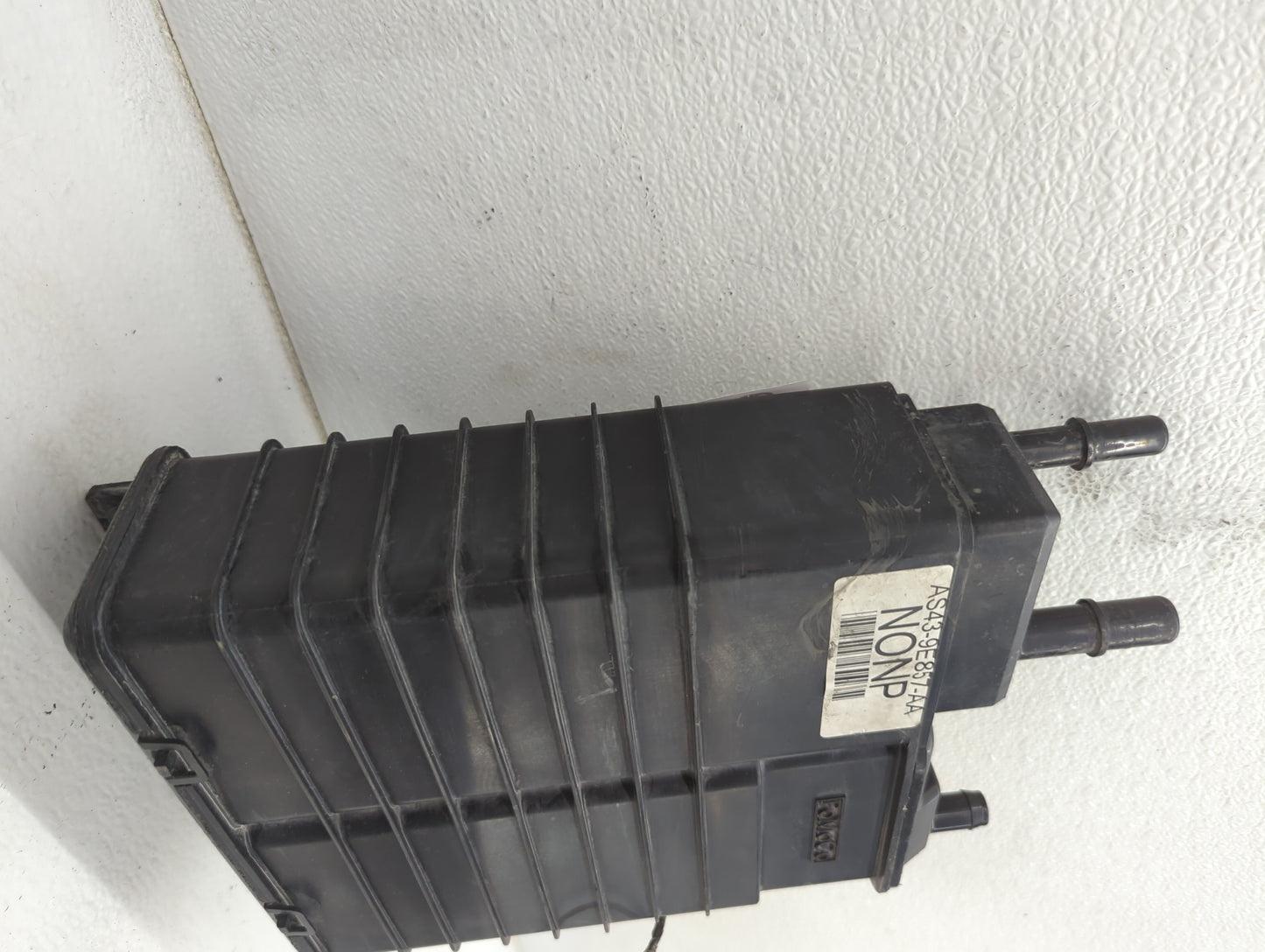 2012 Ford Focus Fuel Vapor Charcoal Canister - Oemusedautoparts1.com