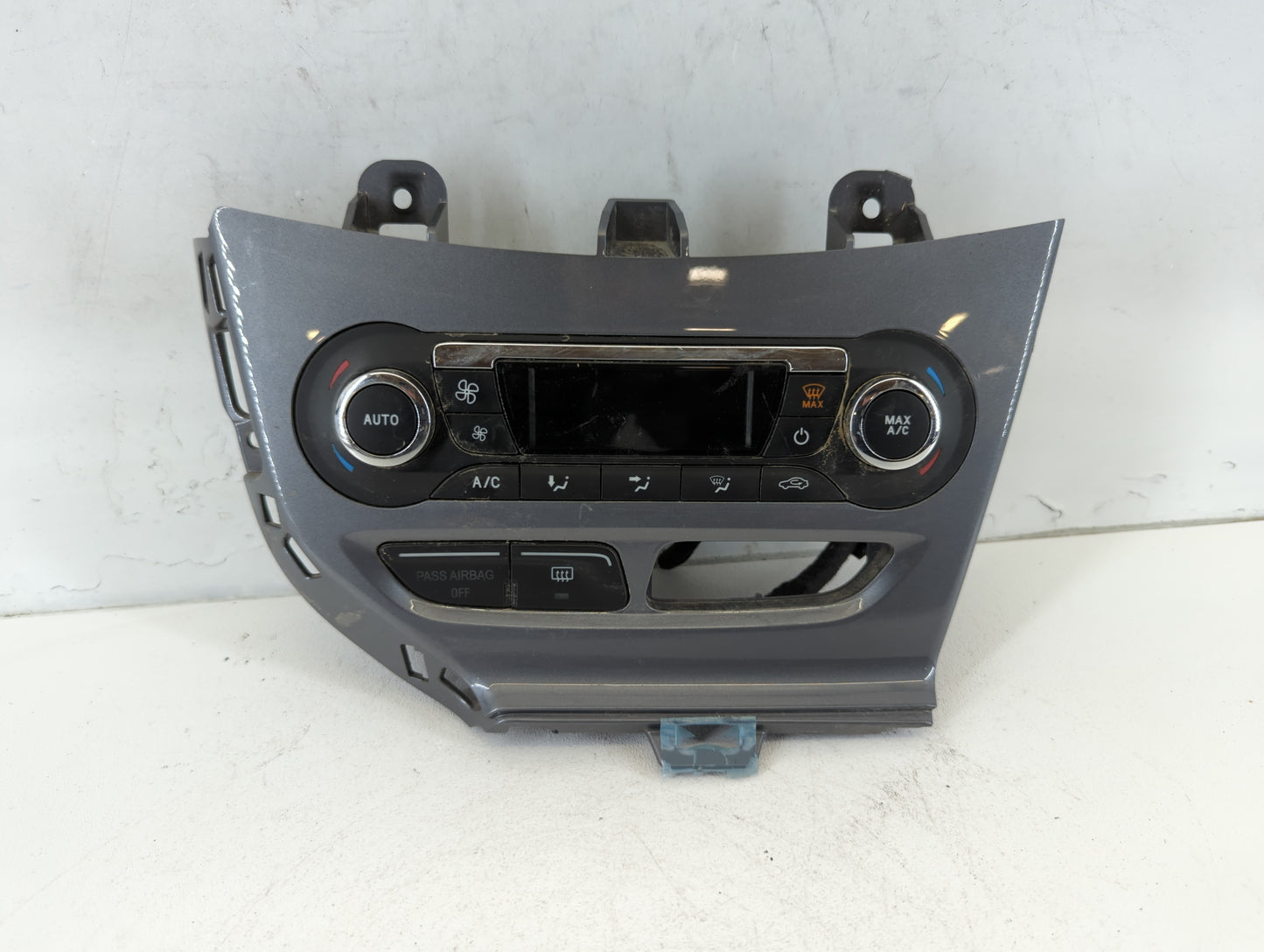 2012 Ford Focus Climate Control Module Temperature AC/Heater Replacement P/N:BM5T-18C612-AJ Fits OEM Used Auto Parts - Oemus