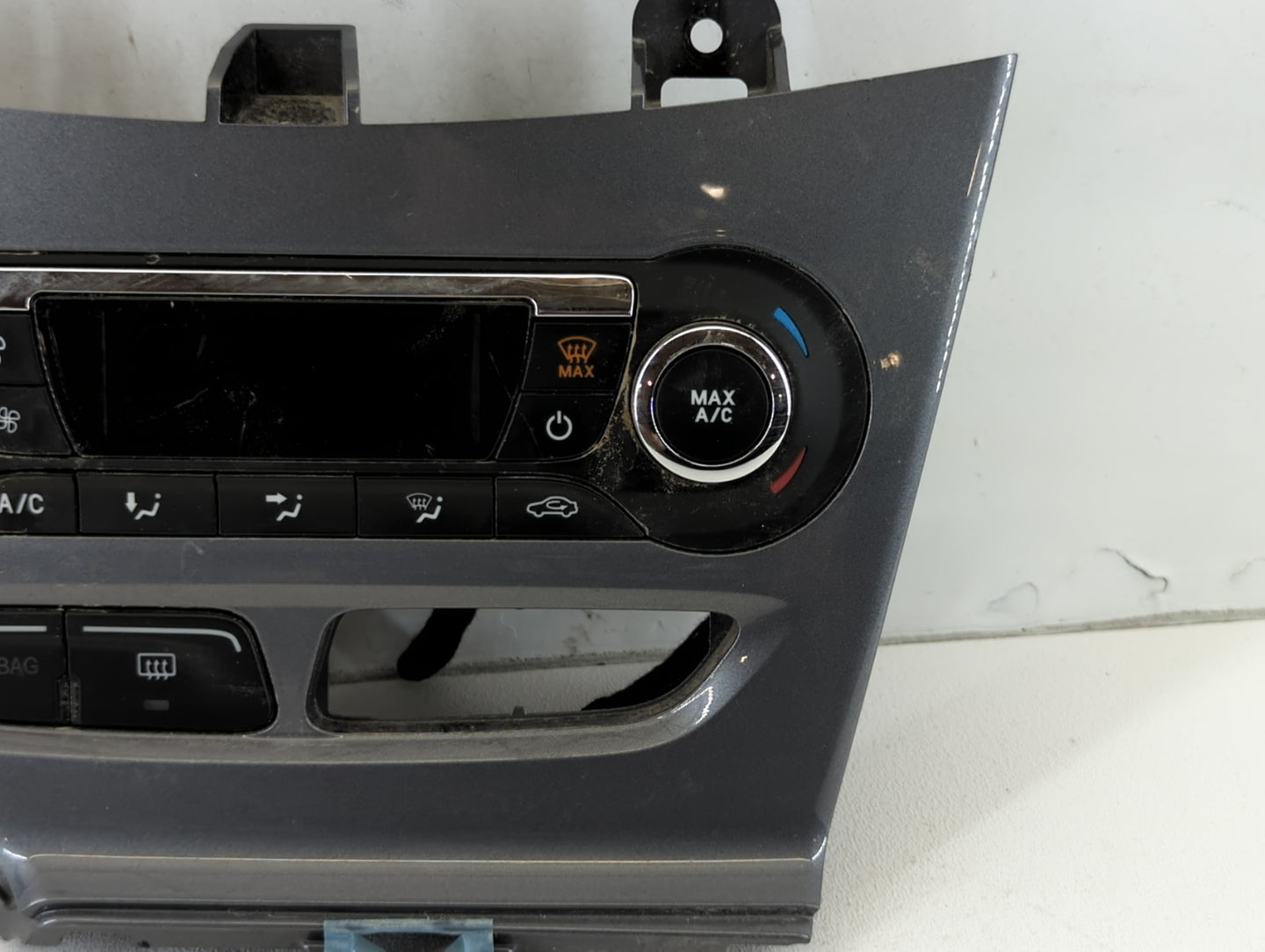 2012 Ford Focus Climate Control Module Temperature AC/Heater Replacement P/N:BM5T-18C612-AJ Fits OEM Used Auto Parts - Oemus