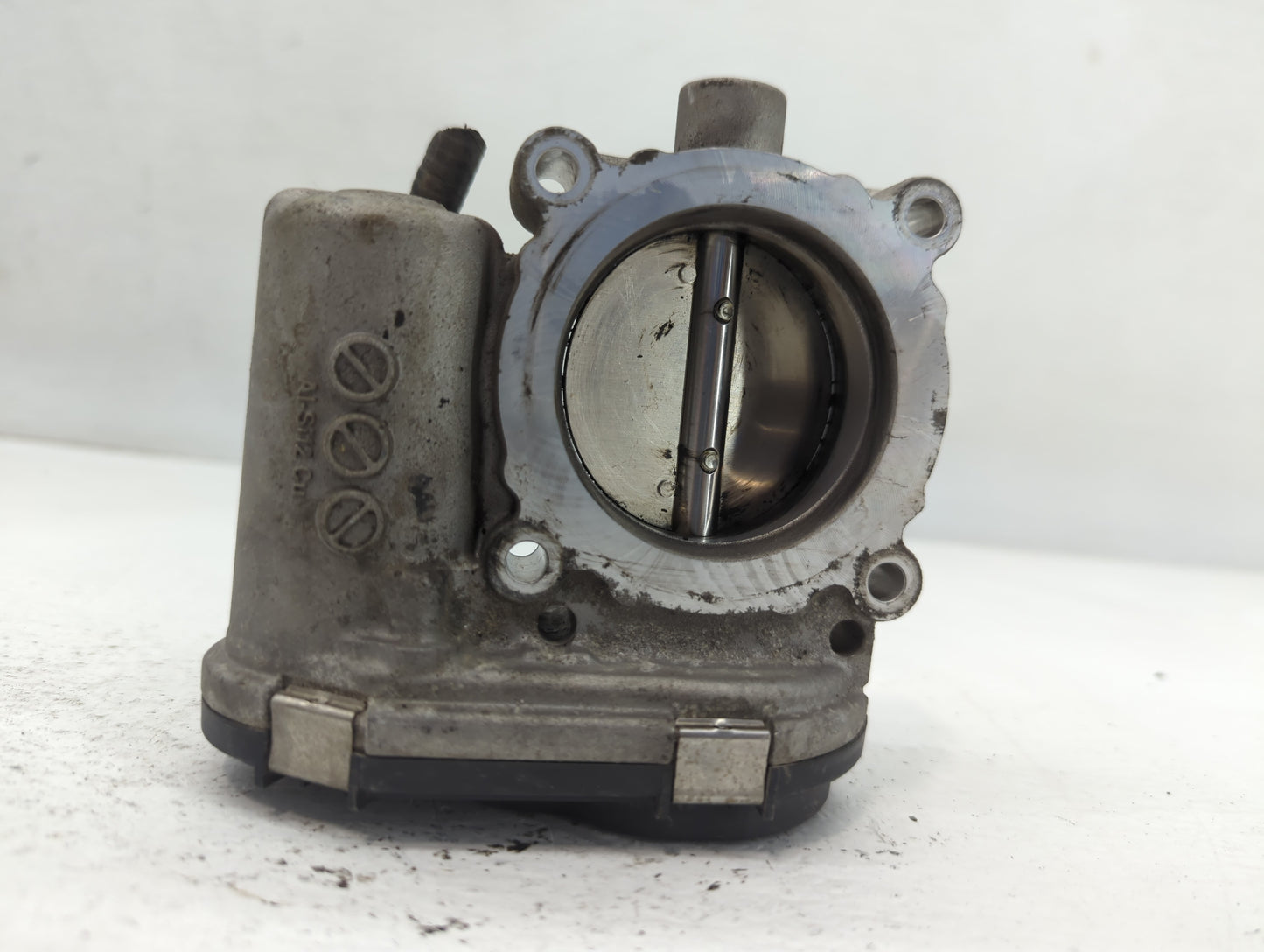 2012-2013 Ford Focus Throttle Body P/N:CM5E 9F991AD 12089 Fits Fits 2012 2013 2014 2015 2016 2017 OEM Used Auto Parts - Oemu