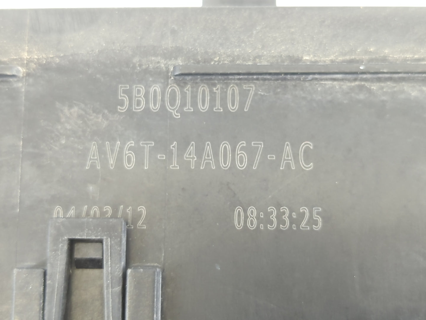 2012-2014 Ford Focus Fusebox Fuse Box Panel Relay Module P/N:AV6T-14A067-AC Fits Fits 2012 2013 2014 OEM Used Auto Parts - O