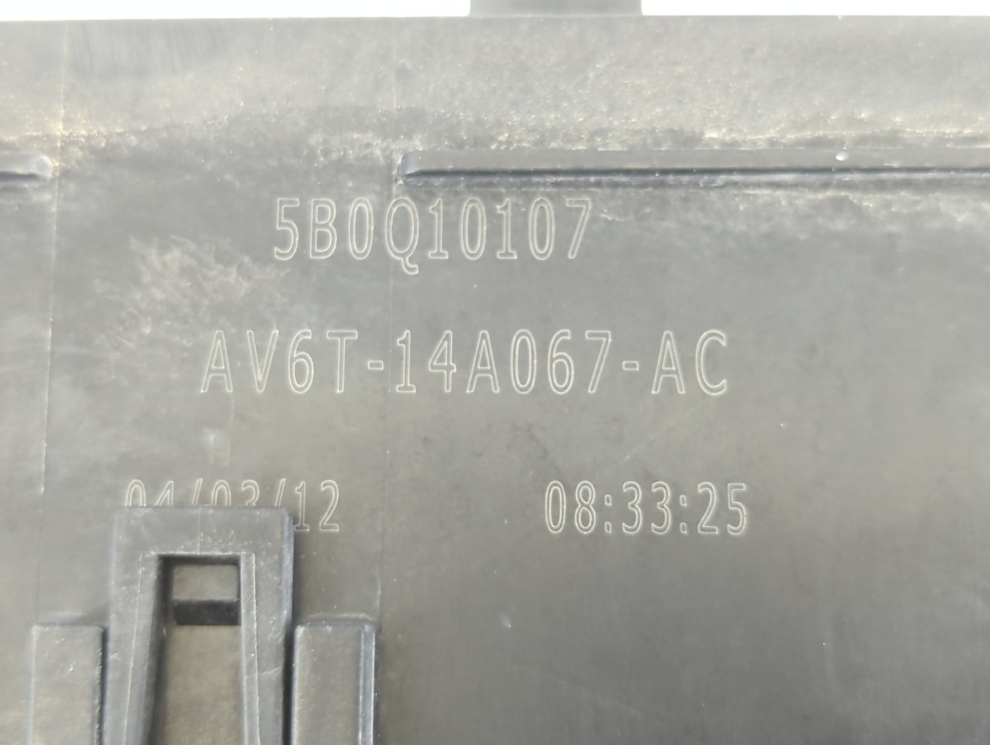 2012-2014 Ford Focus Fusebox Fuse Box Panel Relay Module P/N:AV6T-14A067-AC Fits Fits 2012 2013 2014 OEM Used Auto Parts - O