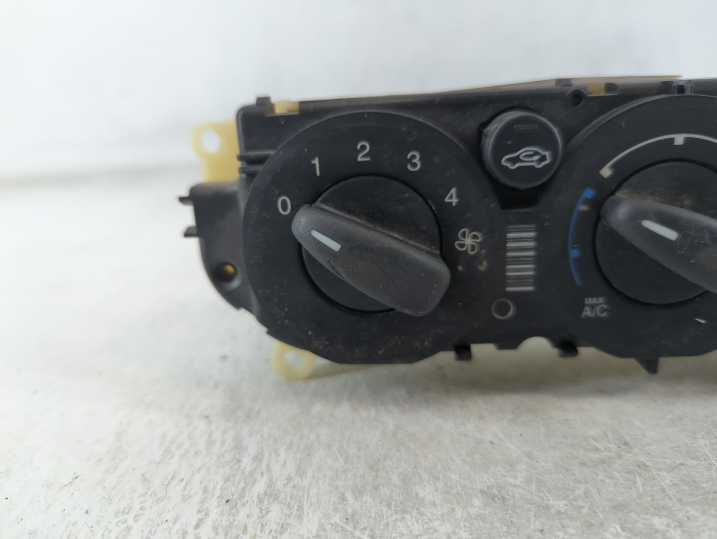 2012 Ford Focus Climate Control Module Temperature AC/Heater Replacement P/N:CM5T-19980-AD Fits OEM Used Auto Parts - Oemuse