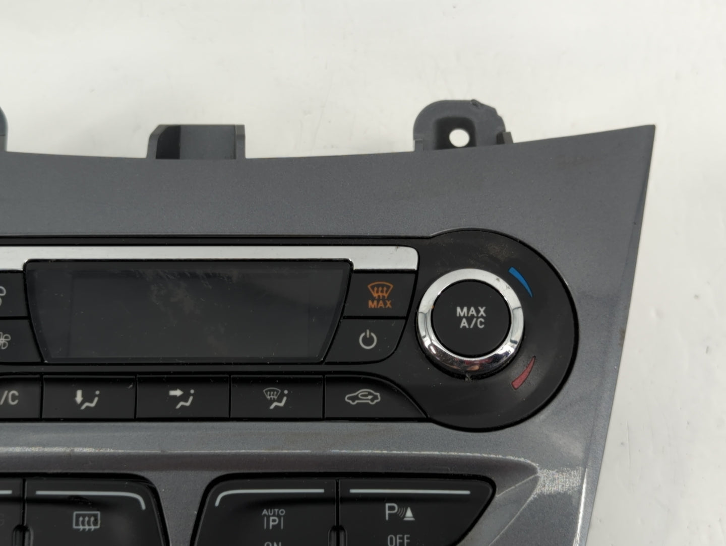2012 Ford Focus Climate Control Module Temperature AC/Heater Replacement P/N:BM5T-18C612-AE Fits OEM Used Auto Parts - Oemus
