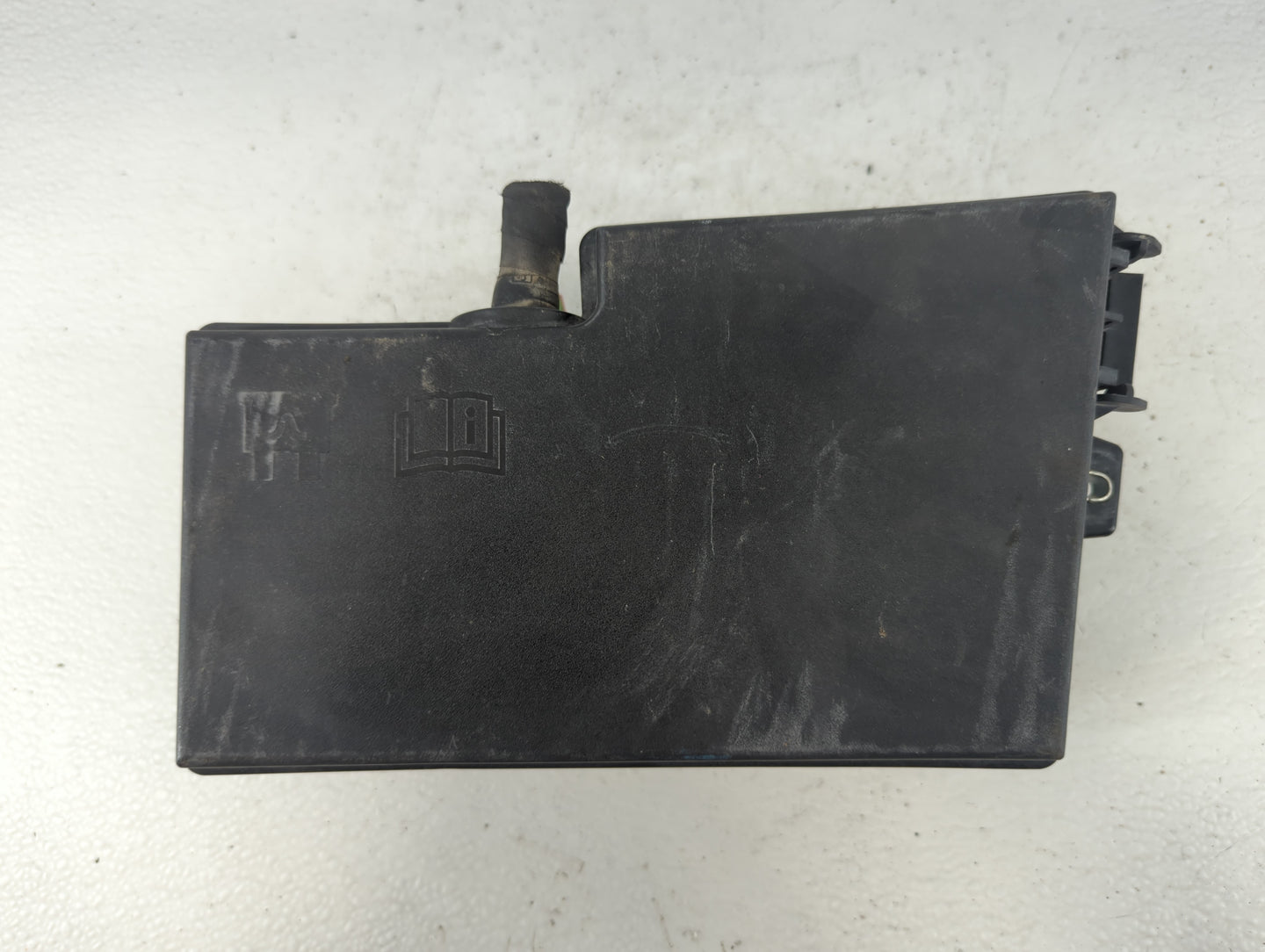 2012-2014 Ford Focus Fusebox Fuse Box Panel Relay Module P/N:5B0Q10107 AV6T-14A067-AC Fits Fits 2012 2013 2014 OEM Used Auto