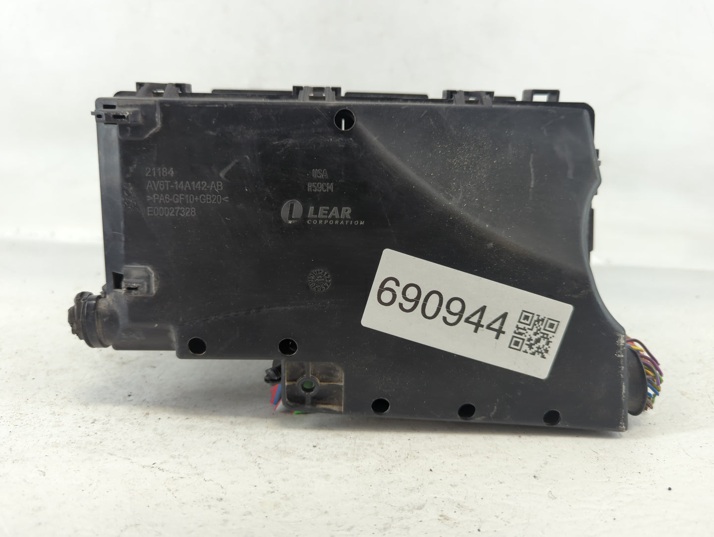 2012-2014 Ford Focus Fusebox Fuse Box Panel Relay Module P/N:5B0Q10107 AV6T-14A067-AC Fits Fits 2012 2013 2014 OEM Used Auto