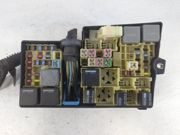 2012-2014 Ford Focus Fusebox Fuse Box Panel Relay Module P/N:AB6T-14A067-AB Fits Fits 2012 2013 2014 OEM Used Auto Parts