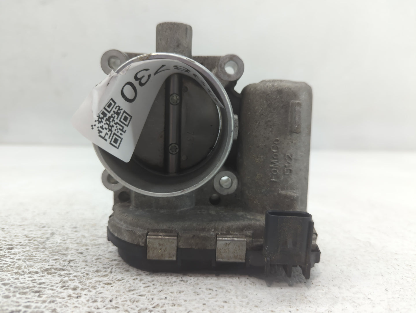 2012-2013 Ford Focus Throttle Body P/N:0 280 750 566 Fits Fits 2012 2013 2014 2015 2016 2017 OEM Used Auto Parts - Oemusedau