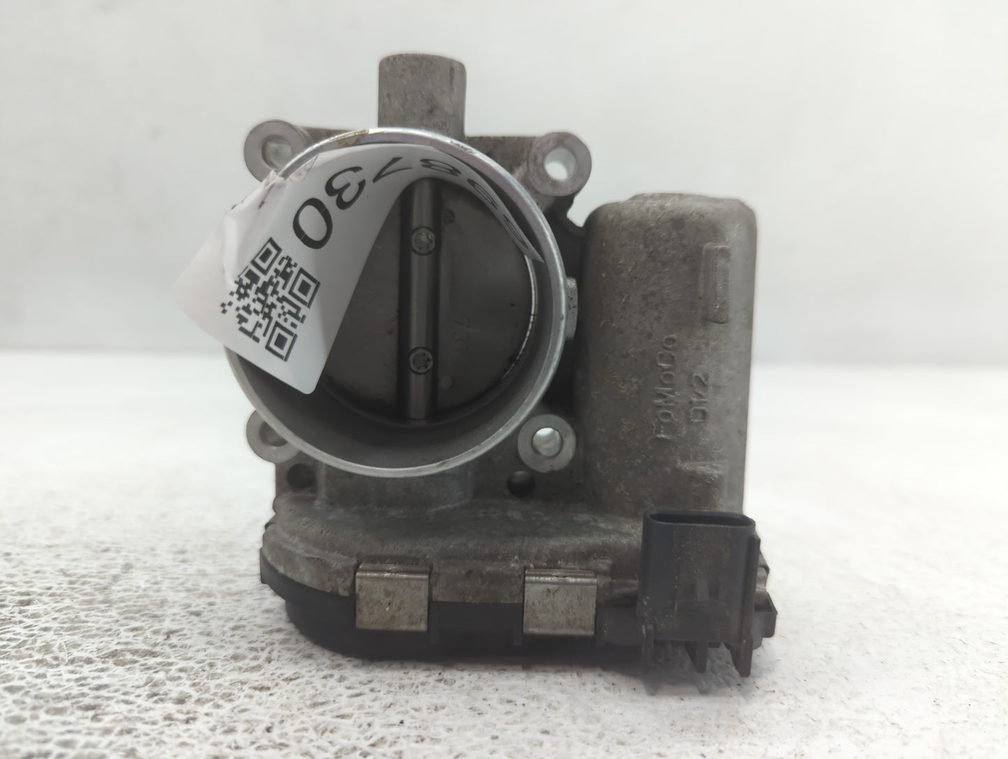2012-2013 Ford Focus Throttle Body P/N:0 280 750 566 Fits Fits 2012 2013 2014 2015 2016 2017 OEM Used Auto Parts - Oemusedau