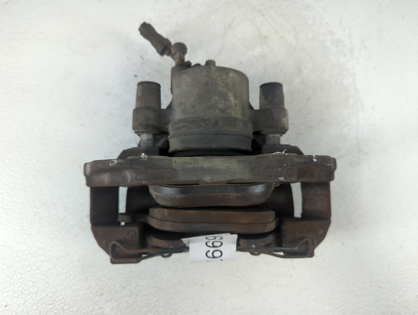 2012-2018 Ford Focus Front Driver Left Brake Caliper 699778 - Oemusedautoparts1.com