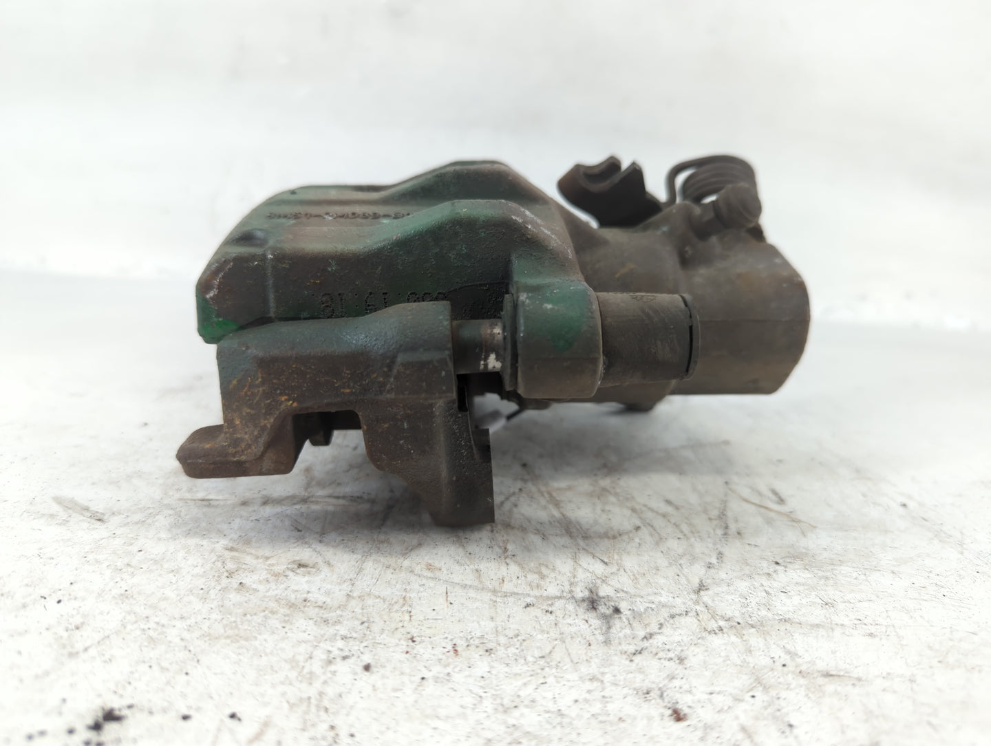 2012-2018 Ford Focus Front Driver Left Brake Caliper 699907 - Oemusedautoparts1.com