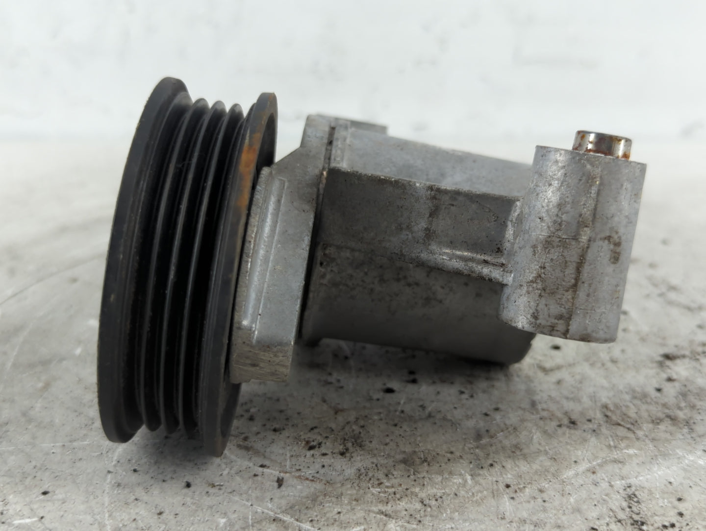 2012 Ford Focus All OEM Belt Tensioner with Pulley - Oemusedautoparts1.com