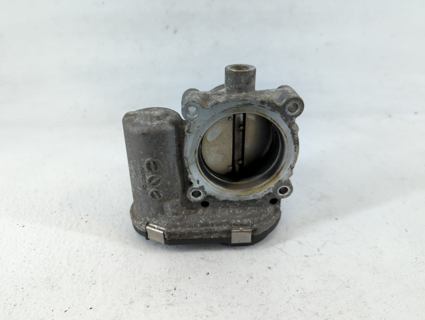 2012-2013 Ford Focus Throttle Body P/N:11356 CM5E 9F991AD Fits Fits 2012 2013 2014 2015 2016 2017 OEM Used Auto Parts - Oemu