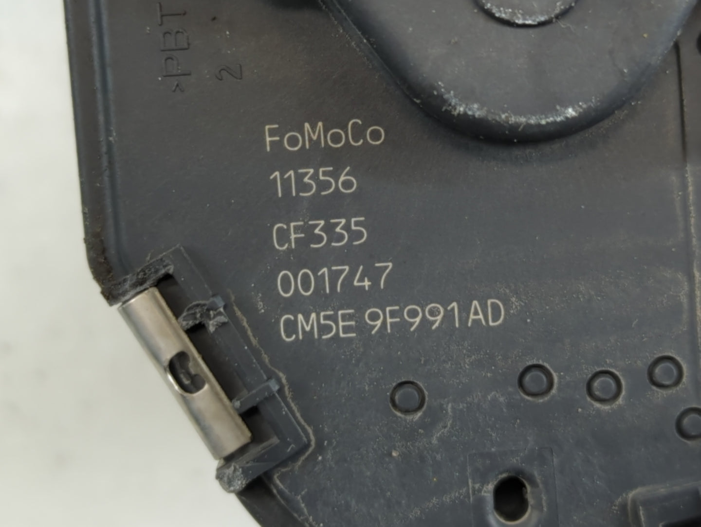 2012-2013 Ford Focus Throttle Body P/N:11356 CM5E 9F991AD Fits Fits 2012 2013 2014 2015 2016 2017 OEM Used Auto Parts - Oemu
