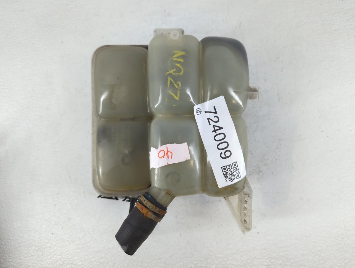 2012-2018 Ford Focus Radiator Coolant Overflow Expansion Tank Bottle 724009 - Oemusedautoparts1.com