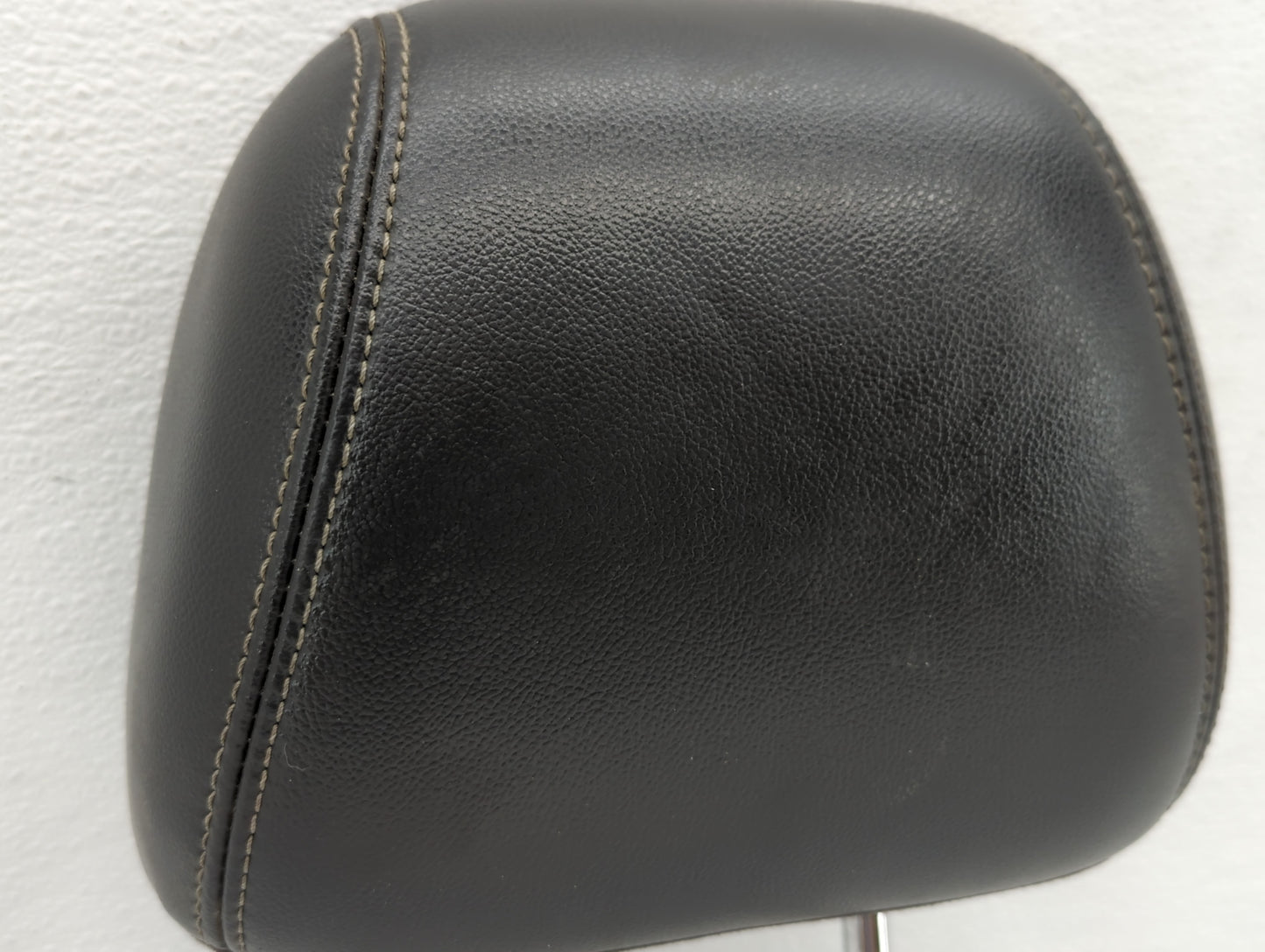 2012 Ford Focus Headrest Head Rest Front Driver Passenger Seat Fits OEM Used Auto Parts - Oemusedautoparts1.com