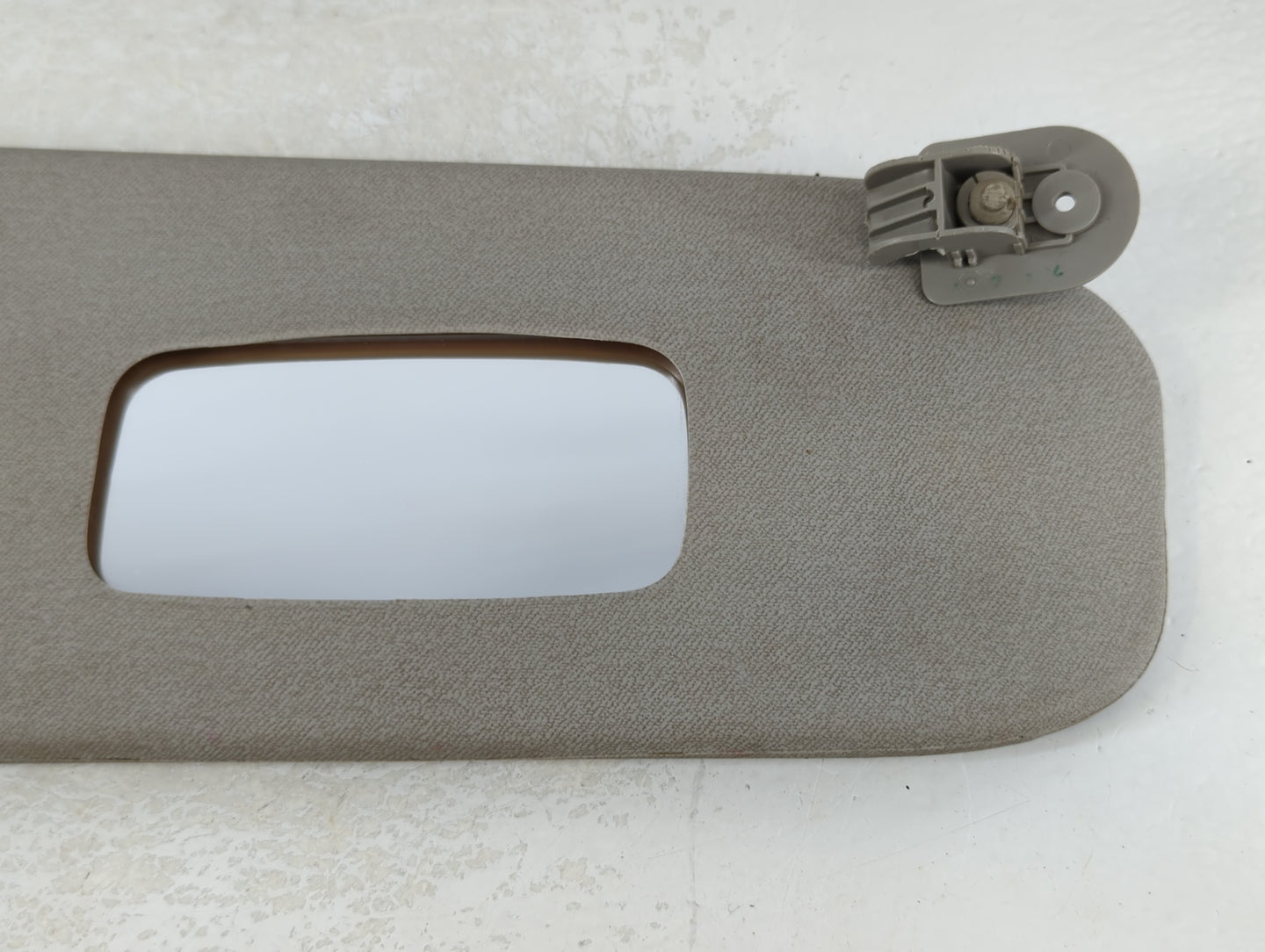 2012-2013 Ford Focus Sun Visor Shade Replacement Passenger Right Mirror Fits Fits 2012 2013 OEM Used Auto Parts - Oemusedaut