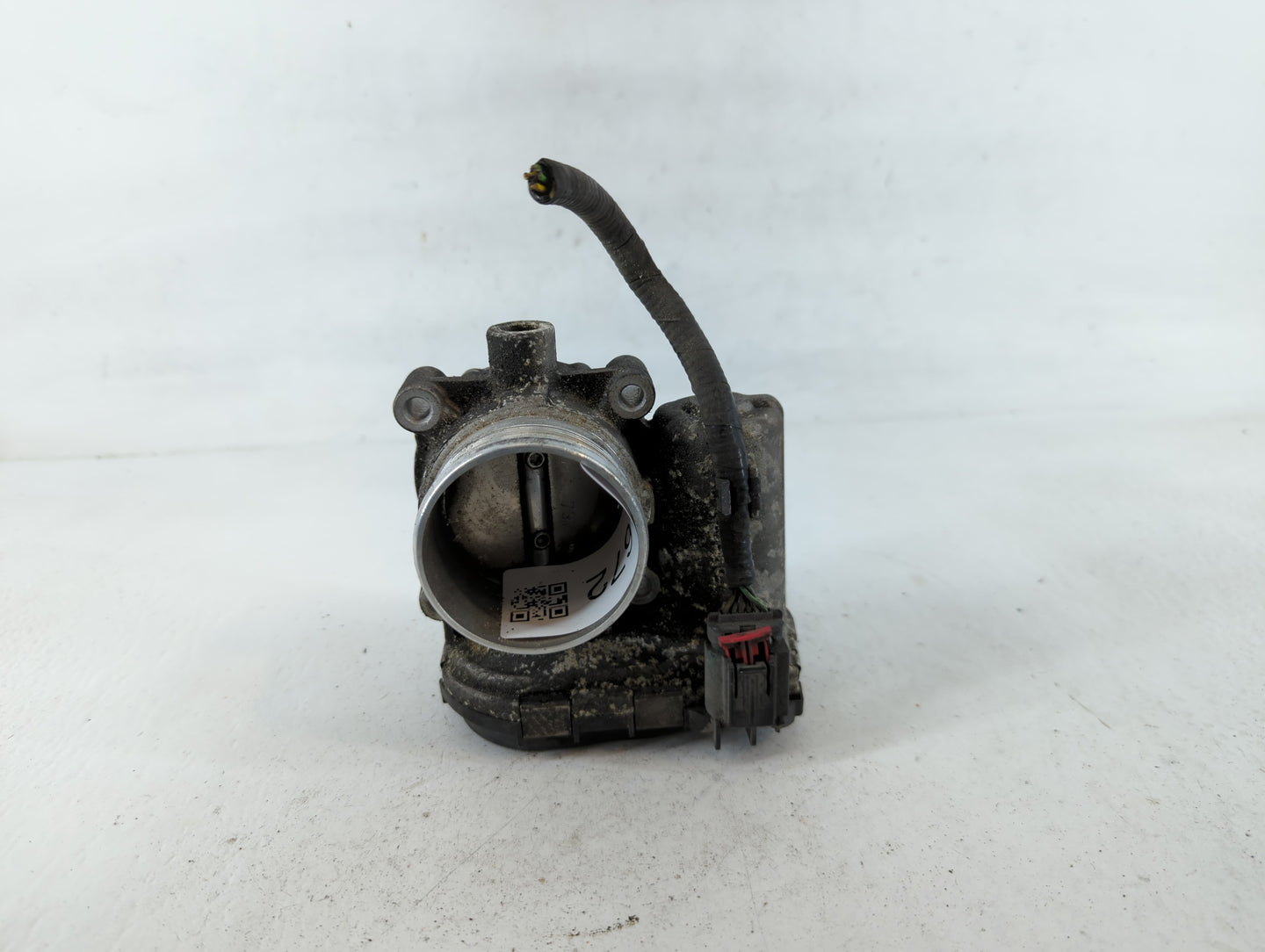 2012-2013 Ford Focus Throttle Body P/N:003094 12074, CM5E 9F991AD Fits Fits 2012 2013 2014 2015 2016 2017 OEM Used Auto Part