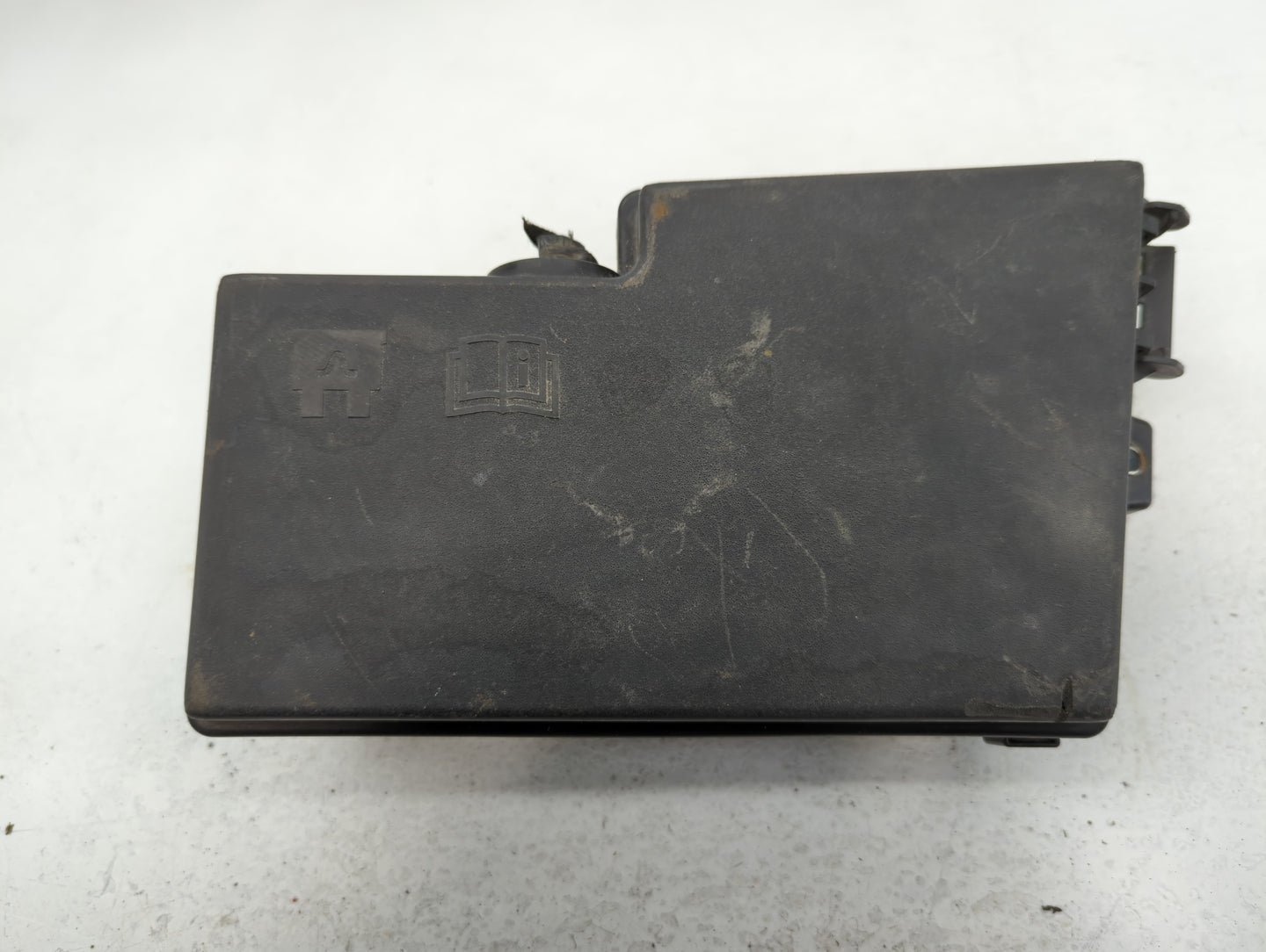 2012-2014 Ford Focus Fusebox Fuse Box Panel Relay Module P/N:21089 AV6T-14A142-AA Fits Fits 2012 2013 2014 OEM Used Auto Par