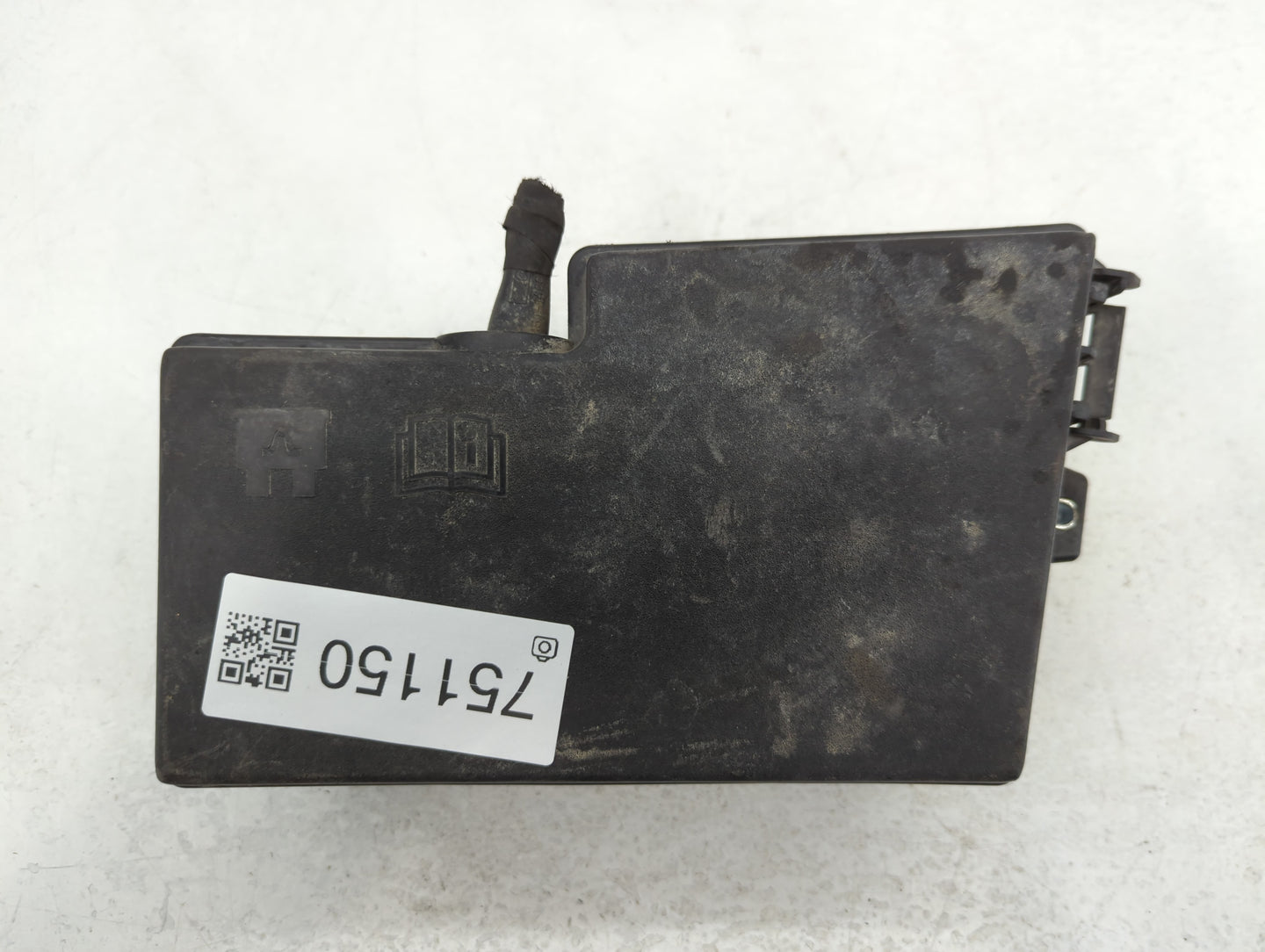 2012-2014 Ford Focus Fusebox Fuse Box Panel Relay Module P/N:5B0Q10107 AV6T-14A067-AB Fits Fits 2012 2013 2014 OEM Used Auto