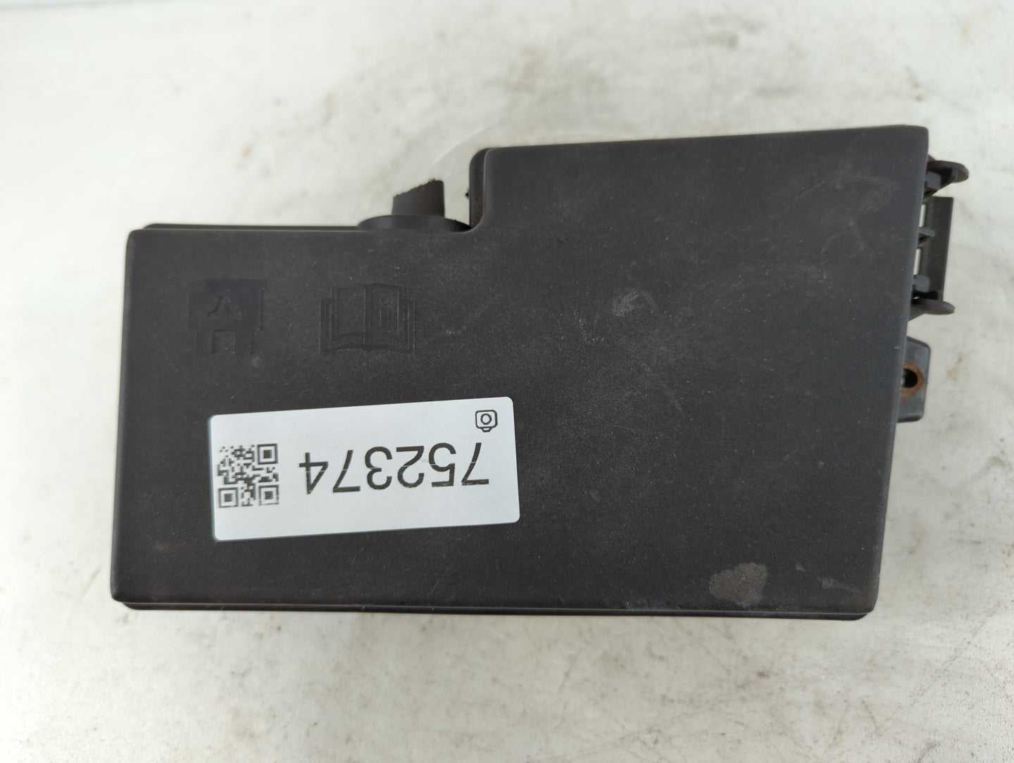 2012-2014 Ford Focus Fusebox Fuse Box Panel Relay Module P/N:5B0Q10107 AV6T-14A067-AB Fits Fits 2012 2013 2014 OEM Used Auto