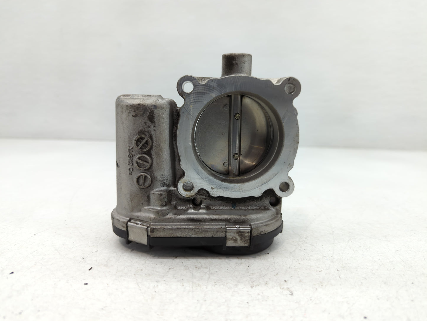 2012-2013 Ford Focus Throttle Body P/N:0 280 750 585 Fits Fits 2012 2013 2014 2015 2016 2017 OEM Used Auto Parts - Oemusedau