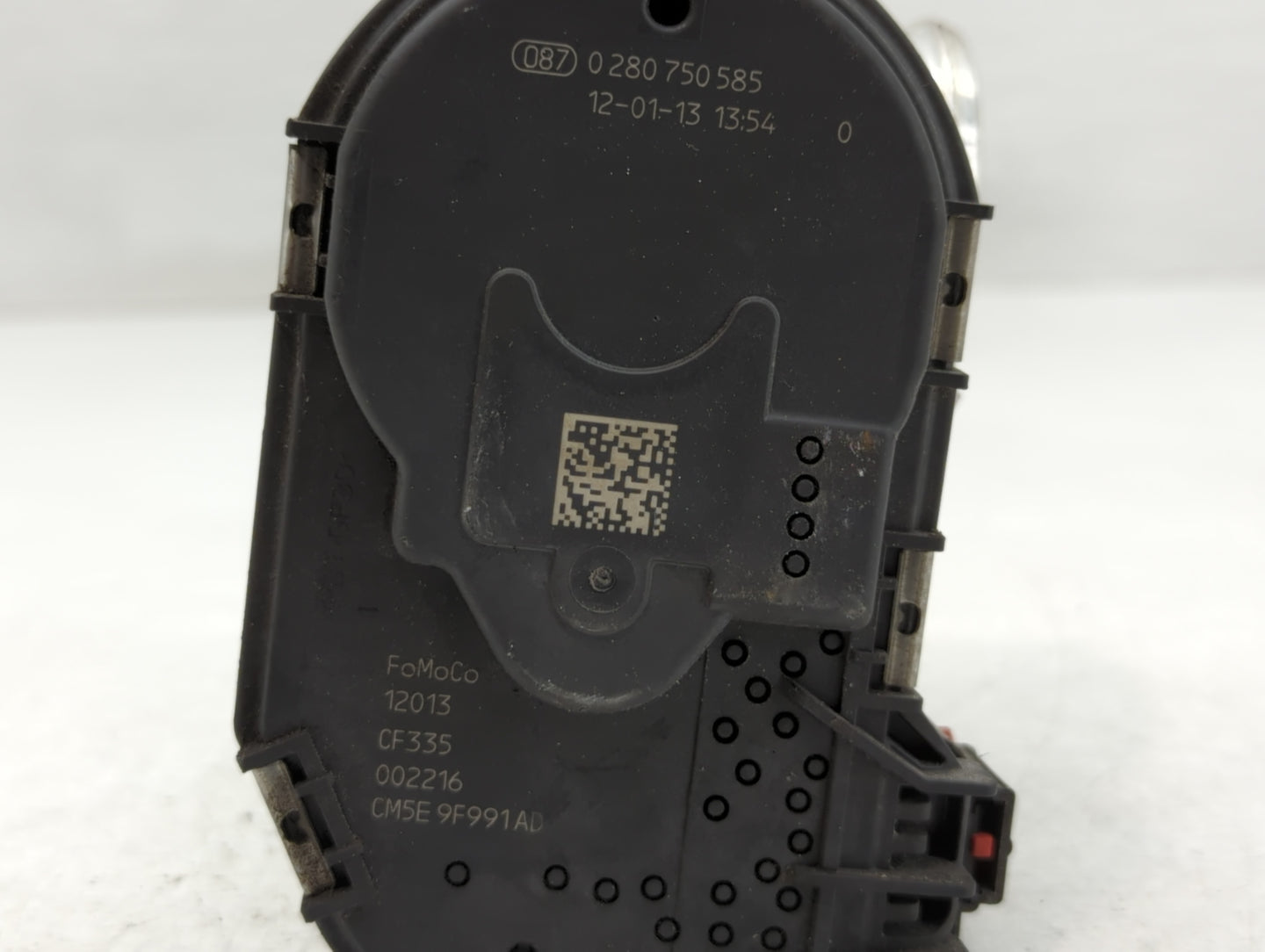 2012-2013 Ford Focus Throttle Body P/N:0 280 750 585 Fits Fits 2012 2013 2014 2015 2016 2017 OEM Used Auto Parts - Oemusedau