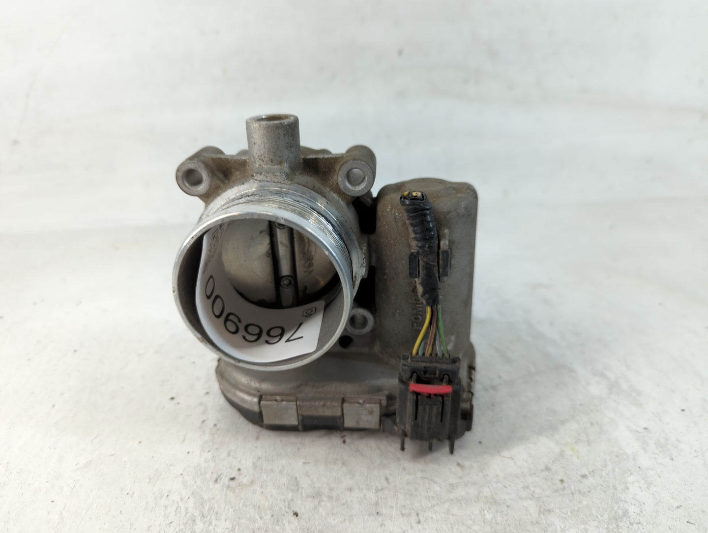 2012-2013 Ford Focus Throttle Body P/N:CM5E 9F991 AD Fits Fits 2012 2013 2014 2015 2016 2017 OEM Used Auto Parts - Oemusedau