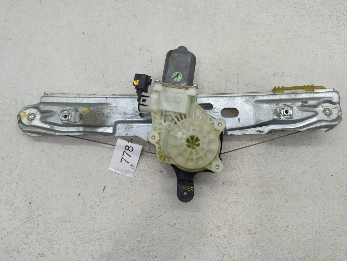 2012-2018 Ford Focus Driver Front Left Power Window Motor - Oemusedautoparts1.com