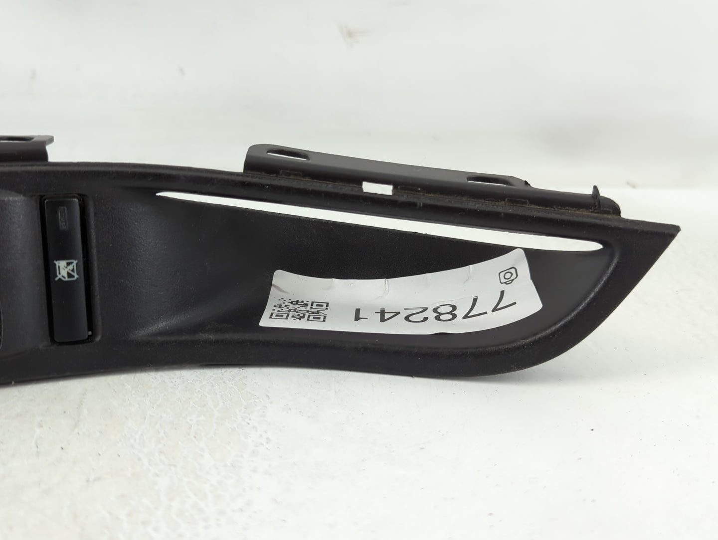 2012-2018 Ford Focus Master Power Window Switch Replacement Driver Side Left P/N:BM5T-14A132-AA Fits OEM Used Auto Parts - O