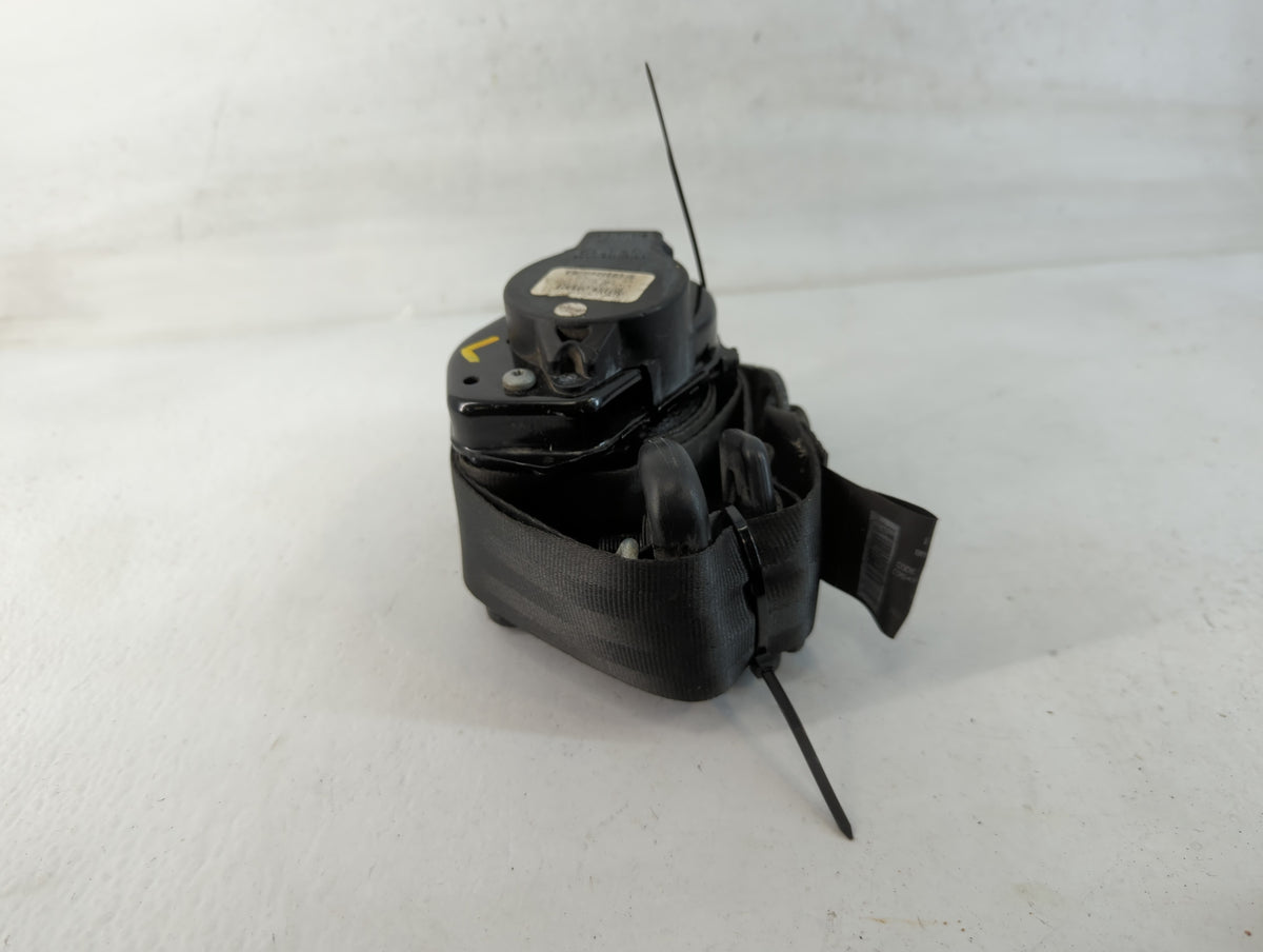 2012-2012 Ford Focus Passenger Front Seatbelt Retractor 778277 - Oemusedautoparts1.com