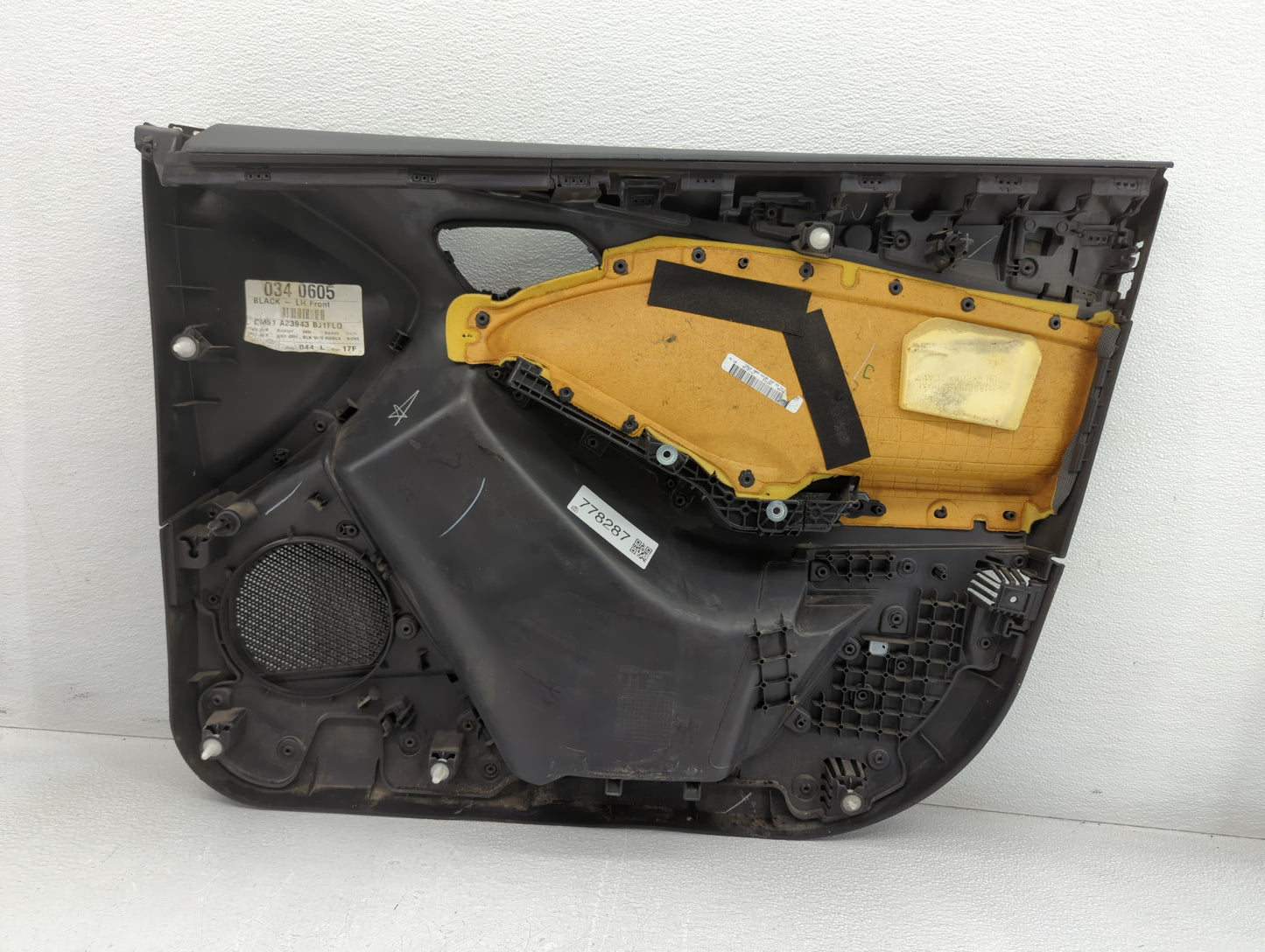2012 Ford Focus Front Left Driver Interior Door Panel Trim - Oemusedautoparts1.com