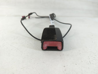 compare product 2012-2012 Ford Focus Passenger Right Seat Belt Front Retractor