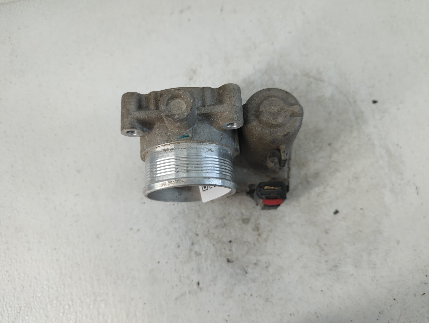 2012-2013 Ford Focus Throttle Body P/N:CM5E 9F991 AC Fits Fits 2012 2013 2014 2015 2016 2017 OEM Used Auto Parts - Oemusedau