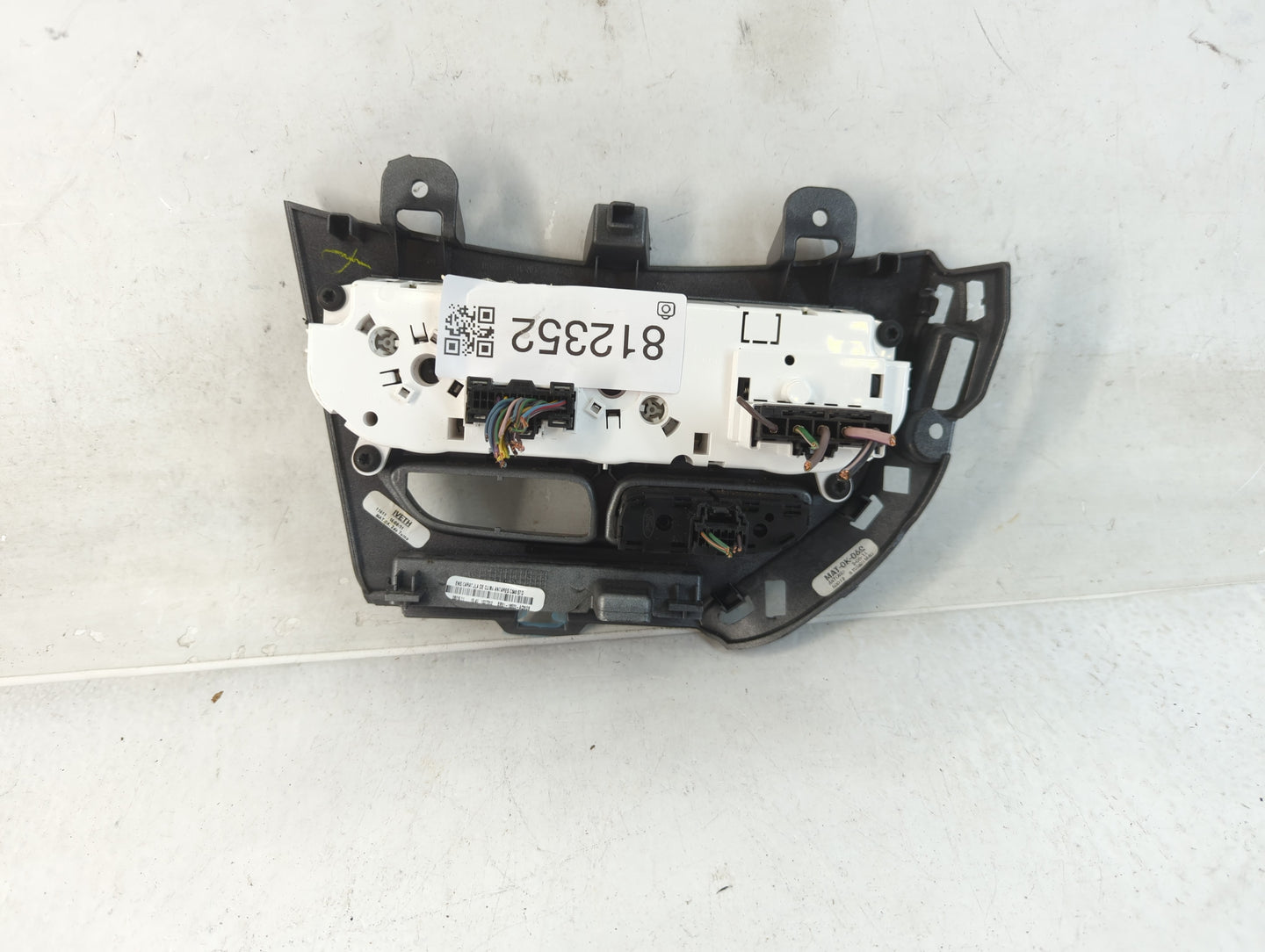 2012 Ford Focus Climate Control Module Temperature AC/Heater Replacement P/N:CM5T-11071131-0697 Fits OEM Used Auto Parts - O
