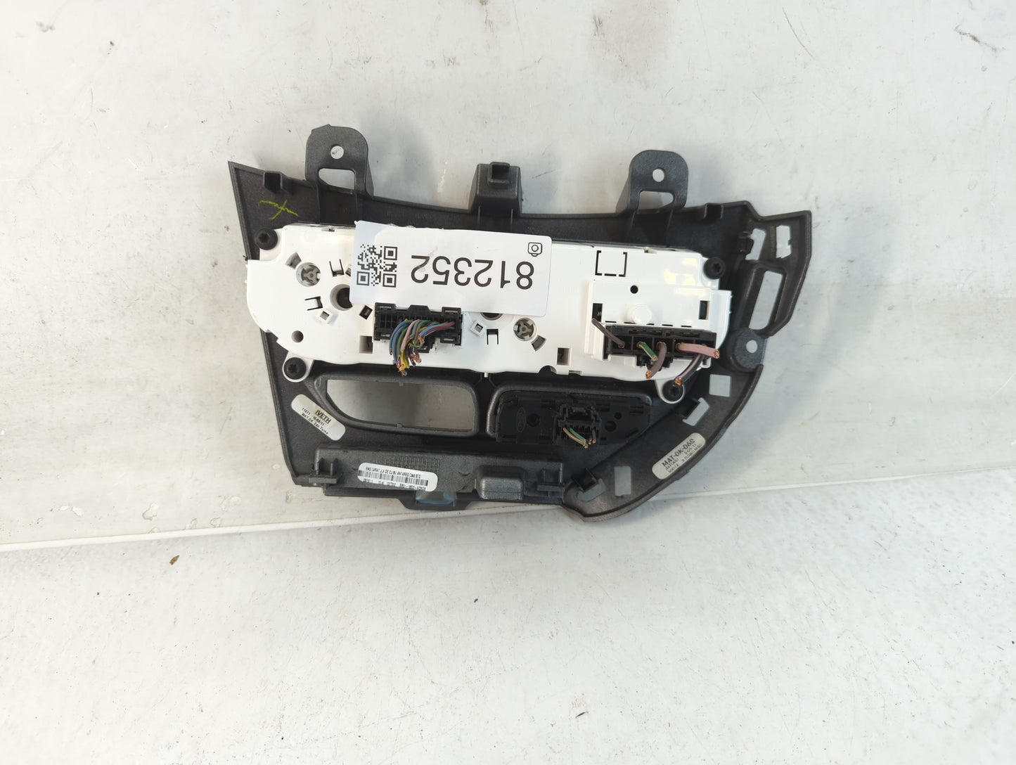 2012 Ford Focus Climate Control Module Temperature AC/Heater Replacement P/N:CM5T-11071131-0697 Fits OEM Used Auto Parts - O