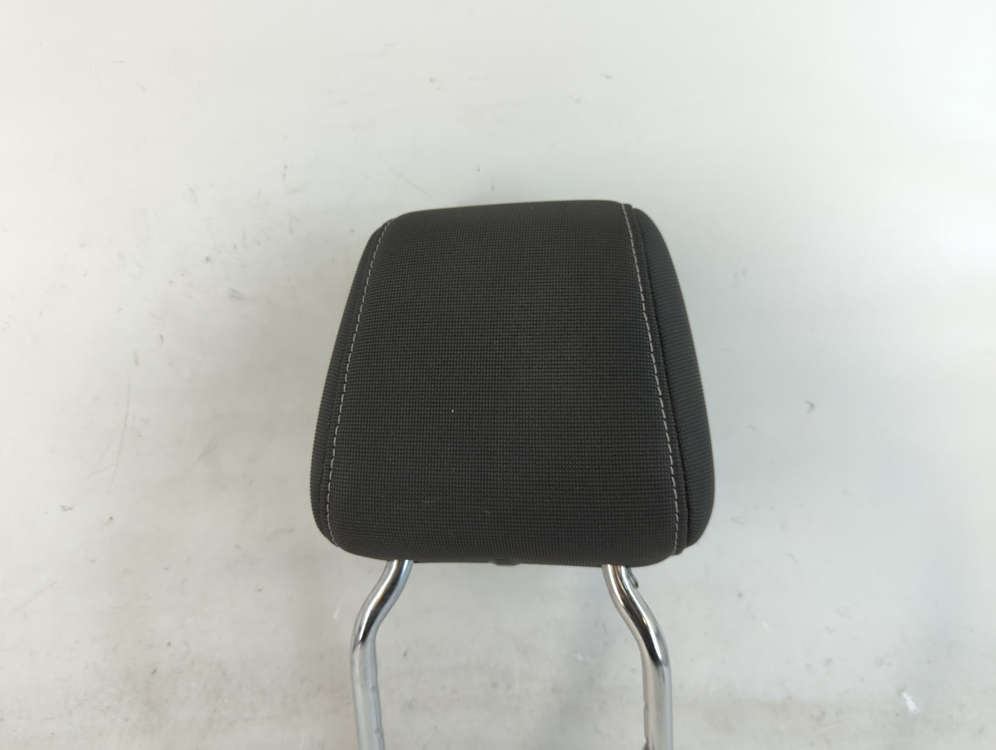 2012 Ford Focus Headrest Head Rest Front Driver Passenger Seat Fits OEM Used Auto Parts - Oemusedautoparts1.com
