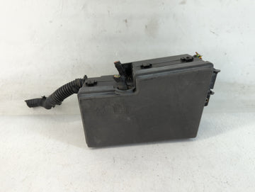 2012-2014 Ford Focus Fusebox Fuse Box Panel Relay Module P/N:AV6T-14A067-AB 5B0Q10107 Fits Fits 2012 2013 2014 OEM Used Auto