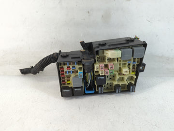 2012-2014 Ford Focus Fusebox Fuse Box Panel Relay Module P/N:AV6T-14A067-AB 5B0Q10107 Fits Fits 2012 2013 2014 OEM Used Auto Parts