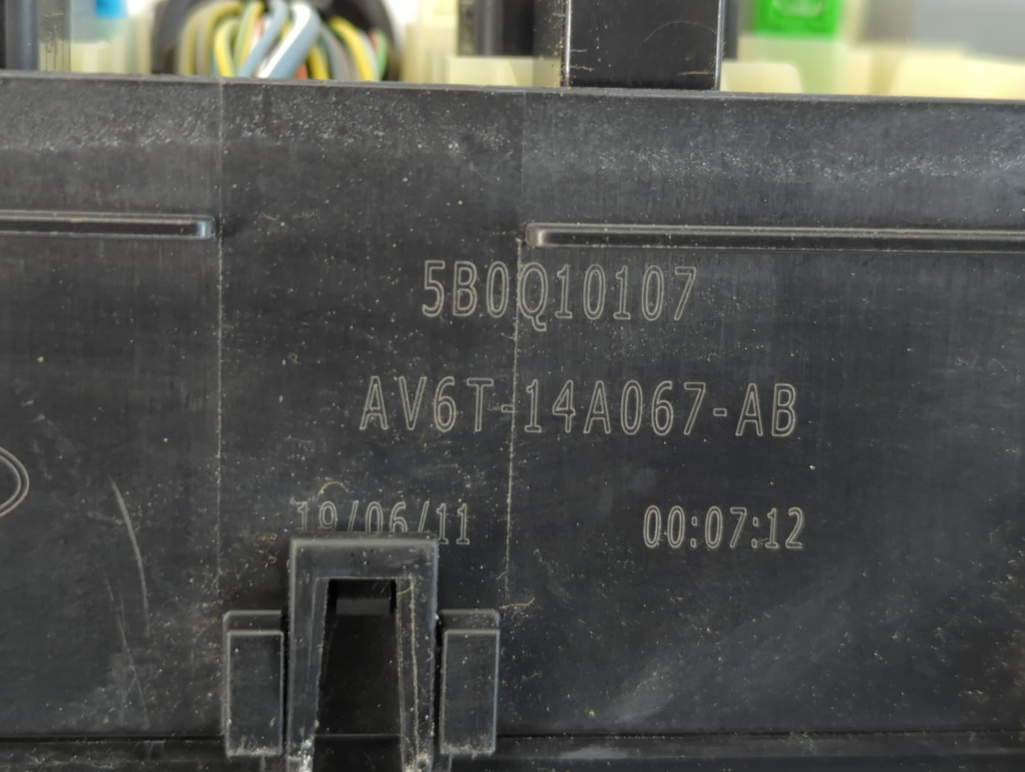 2012-2014 Ford Focus Fusebox Fuse Box Panel Relay Module P/N:AV6T-14A067-AB 5B0Q10107 Fits Fits 2012 2013 2014 OEM Used Auto