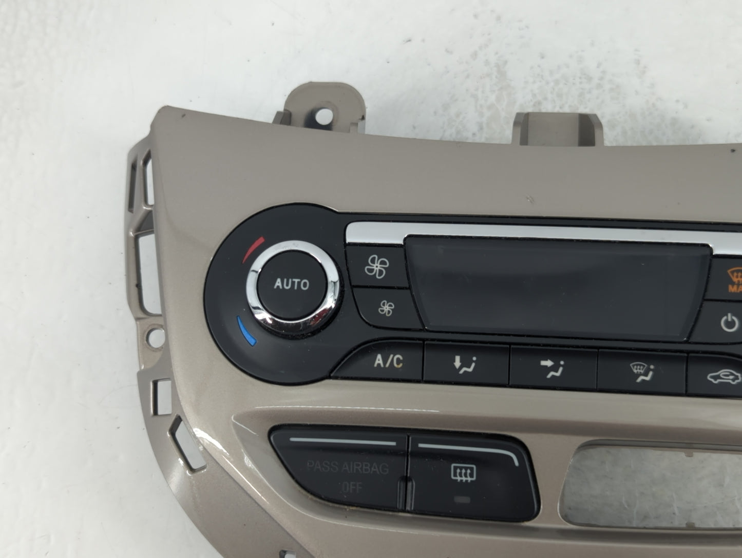 2012 Ford Focus Climate Control Module Temperature AC/Heater Replacement P/N:BM5T-18C612-AJ Fits OEM Used Auto Parts - Oemus
