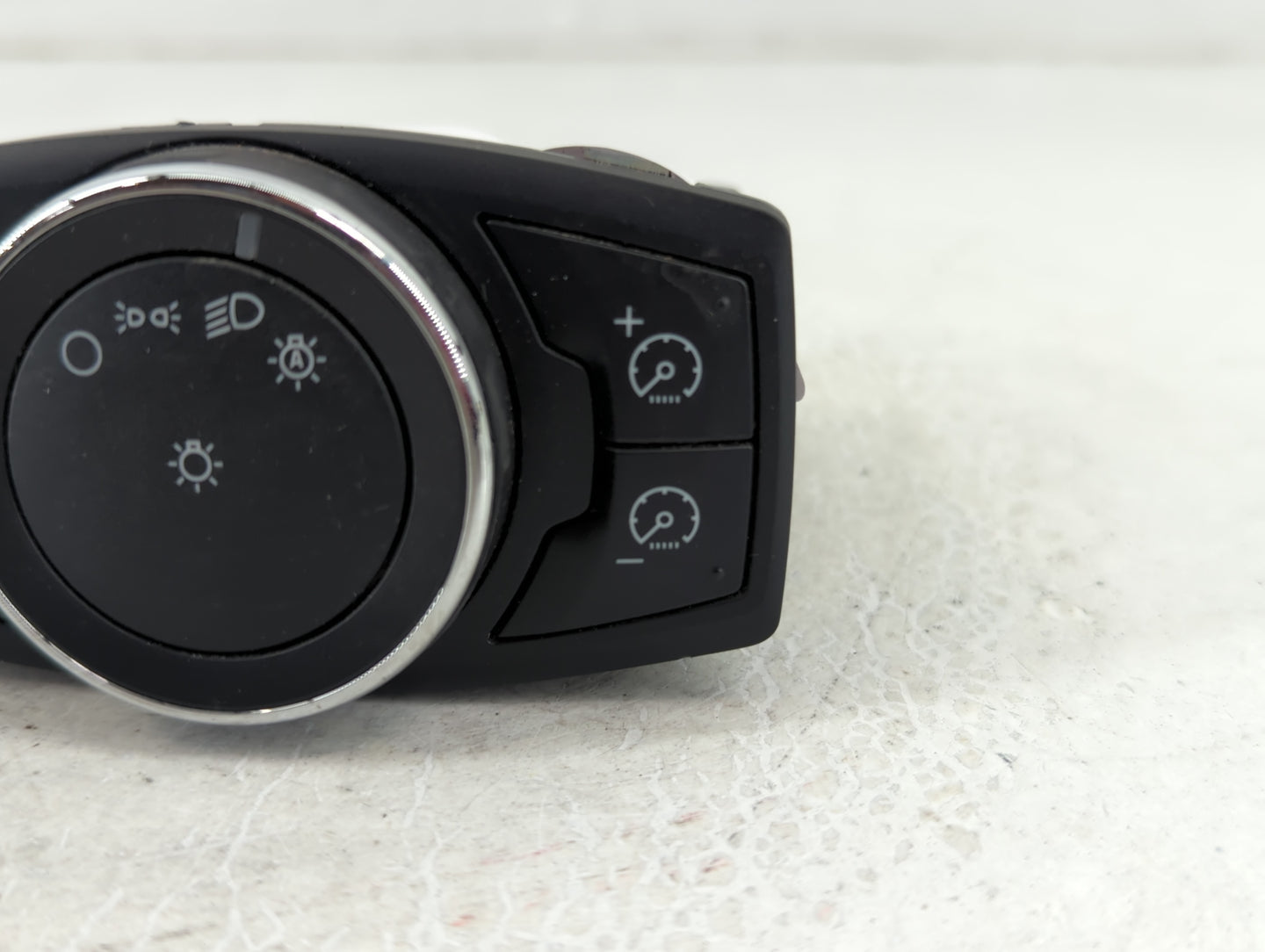 2012 Ford Focus Headlight Lamp Control Switch - Oemusedautoparts1.com