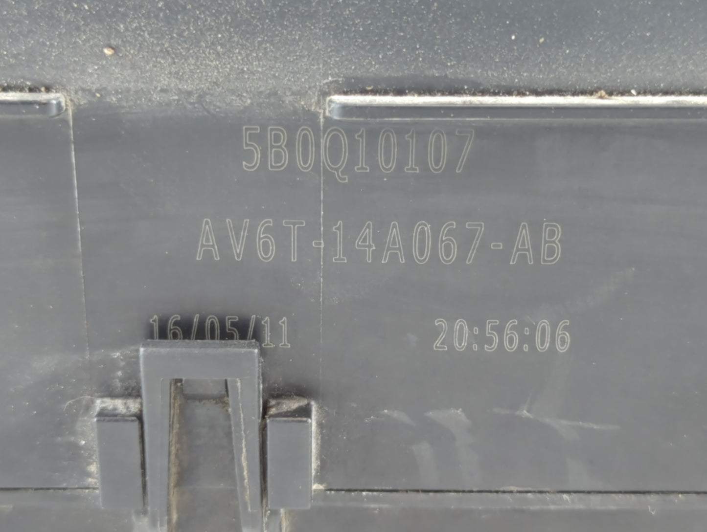 2012-2014 Ford Focus Fusebox Fuse Box Panel Relay Module P/N:AV6T-14A067-AB 5B0Q10107 Fits Fits 2012 2013 2014 OEM Used Auto