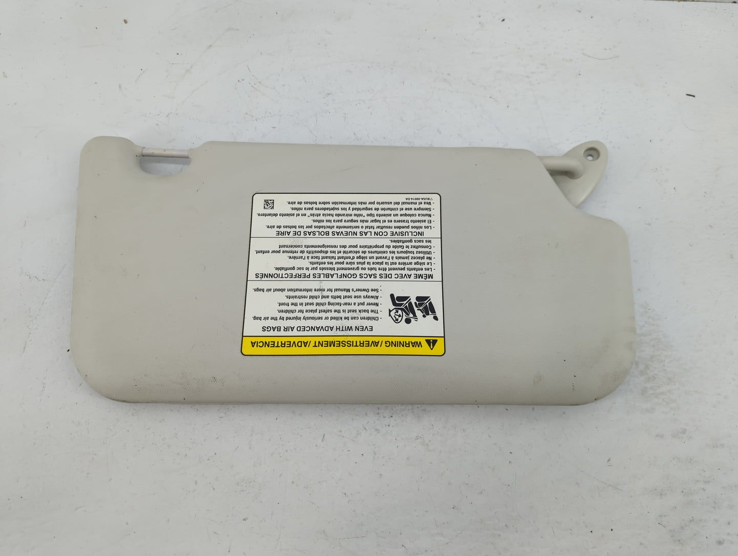 2012-2013 Ford Focus Sun Visor Shade Replacement Driver Left Mirror Fits Fits 2012 2013 OEM Used Auto Parts - Oemusedautopar