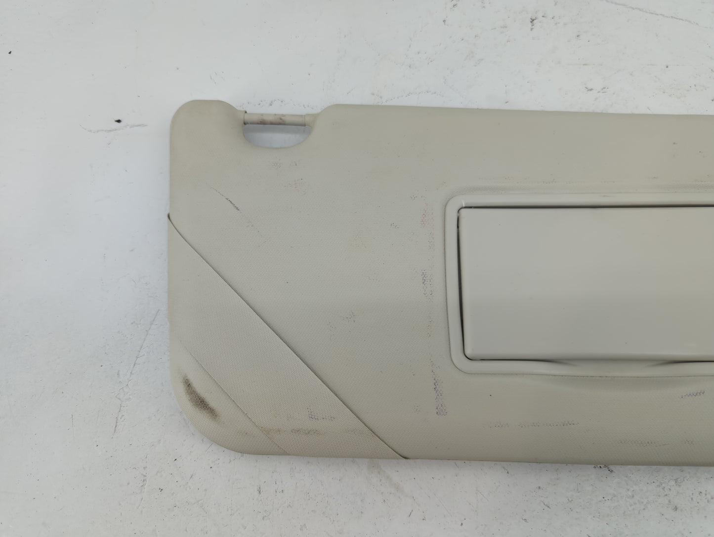 2012-2013 Ford Focus Sun Visor Shade Replacement Passenger Right Mirror Fits Fits 2012 2013 OEM Used Auto Parts - Oemusedaut