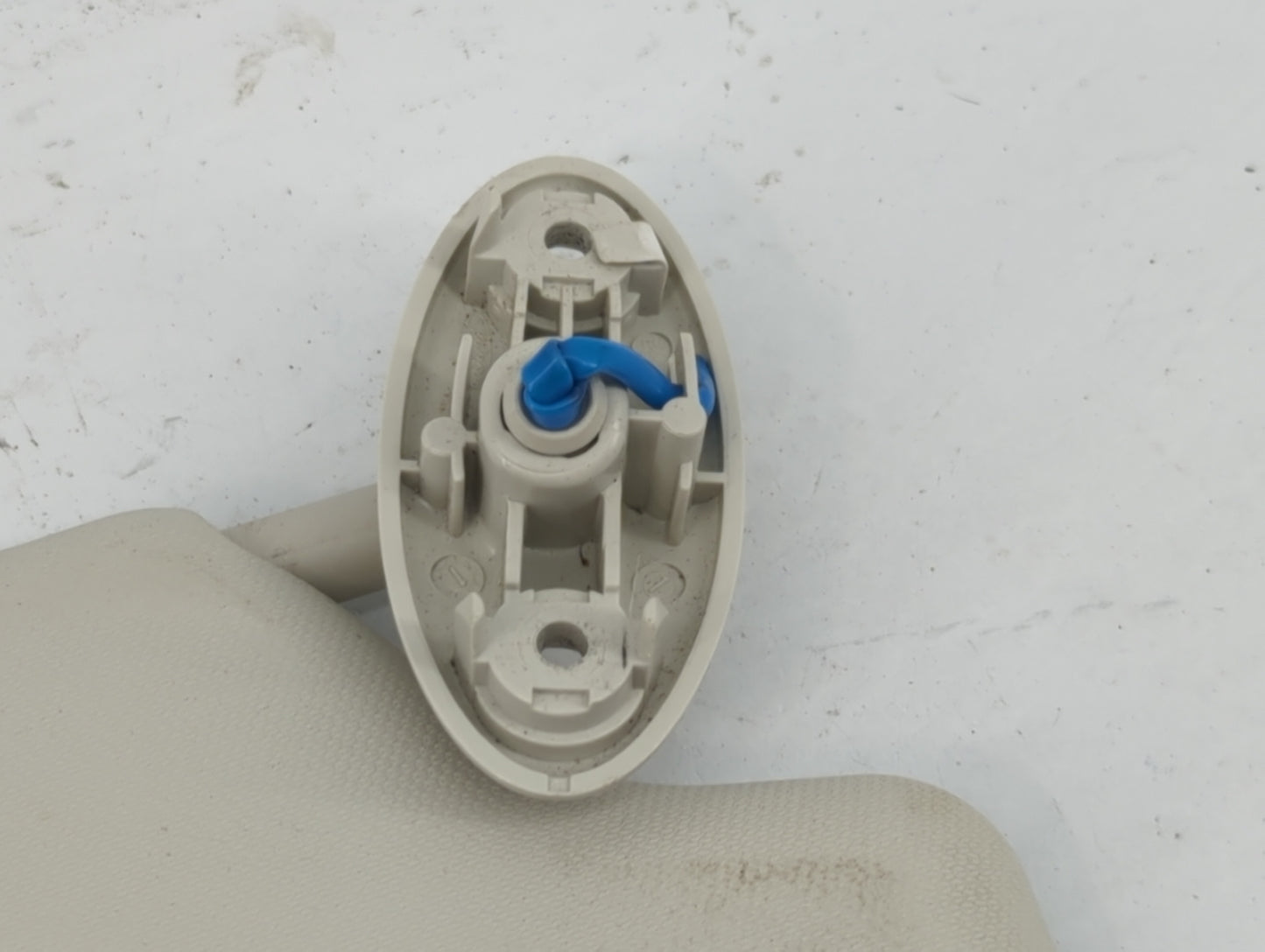 2012-2013 Ford Focus Sun Visor Shade Replacement Passenger Right Mirror Fits Fits 2012 2013 OEM Used Auto Parts - Oemusedaut