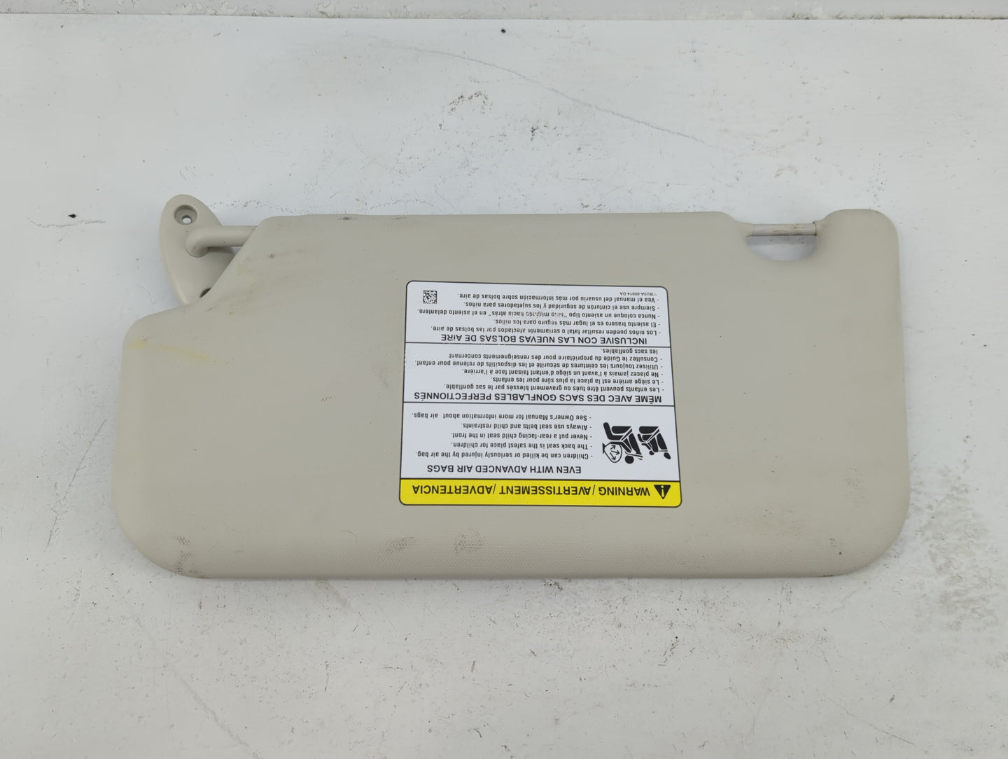 2012-2013 Ford Focus Sun Visor Shade Replacement Passenger Right Mirror Fits Fits 2012 2013 OEM Used Auto Parts - Oemusedaut